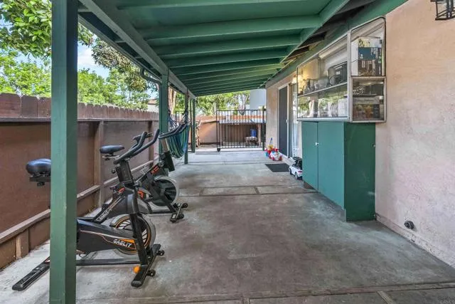 1911 Bluehaven Court