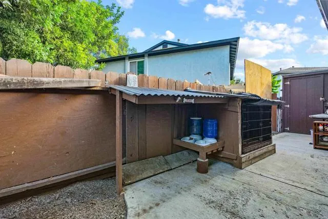 1911 Bluehaven Court