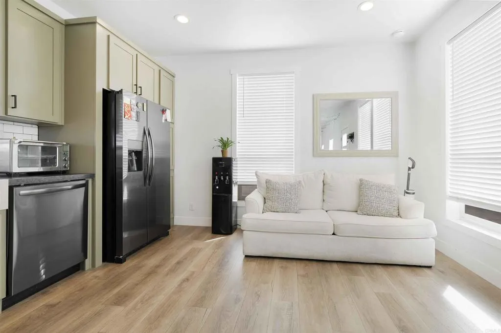 1369 E Main Unit 29