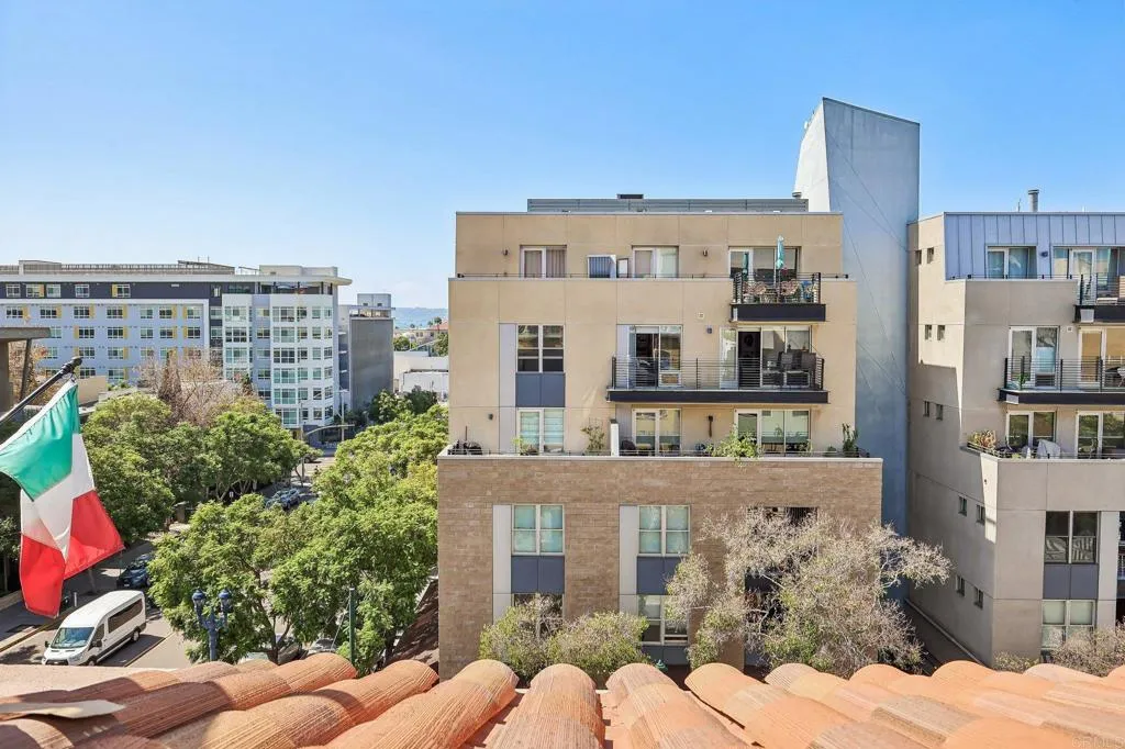 1601 India Street Unit 211