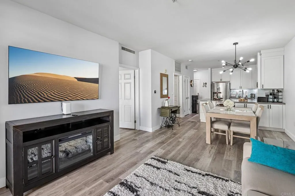 1601 India Street Unit 211