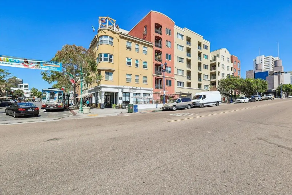 1601 India Street Unit 211