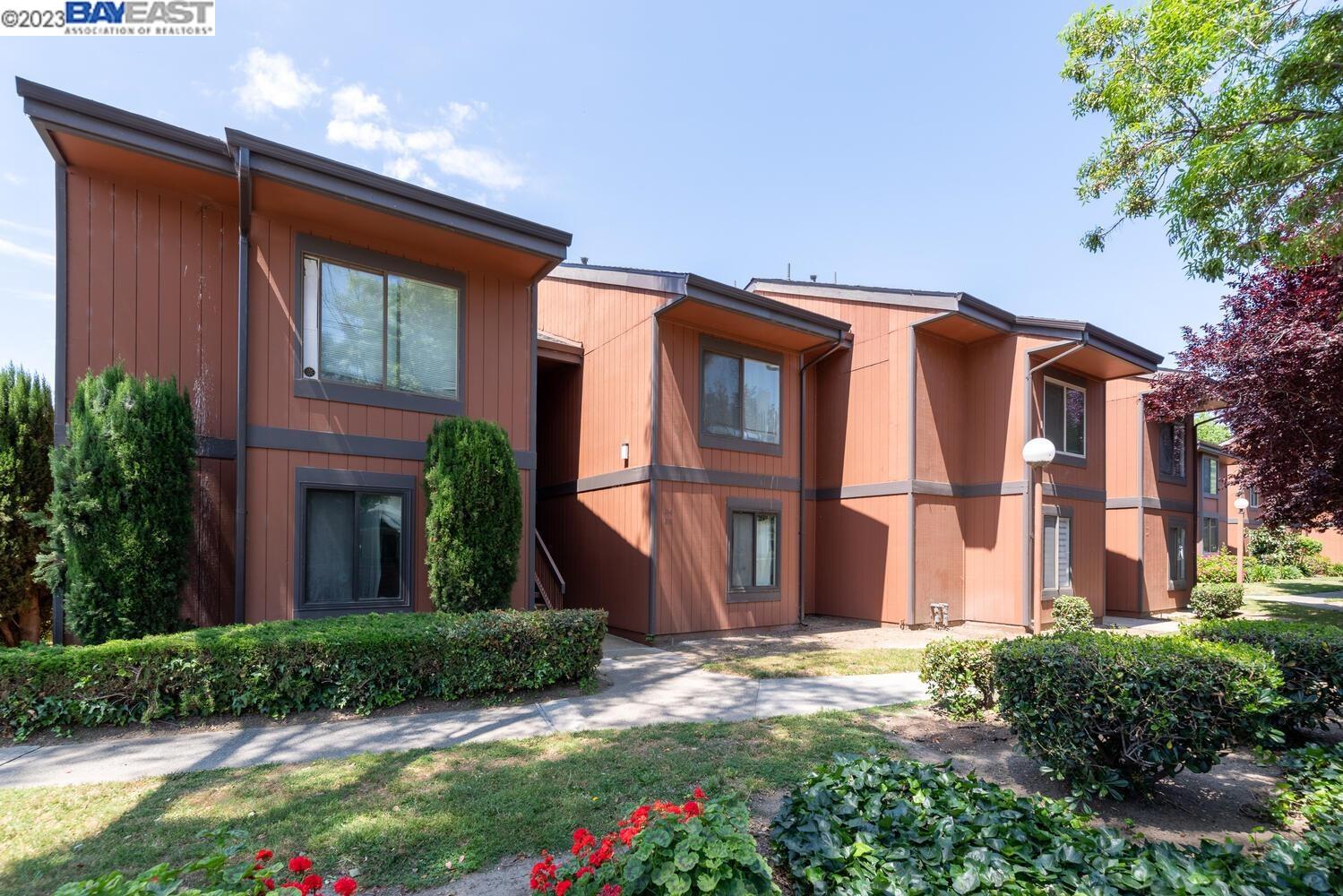 38623 Cherry Ln Unit: 211