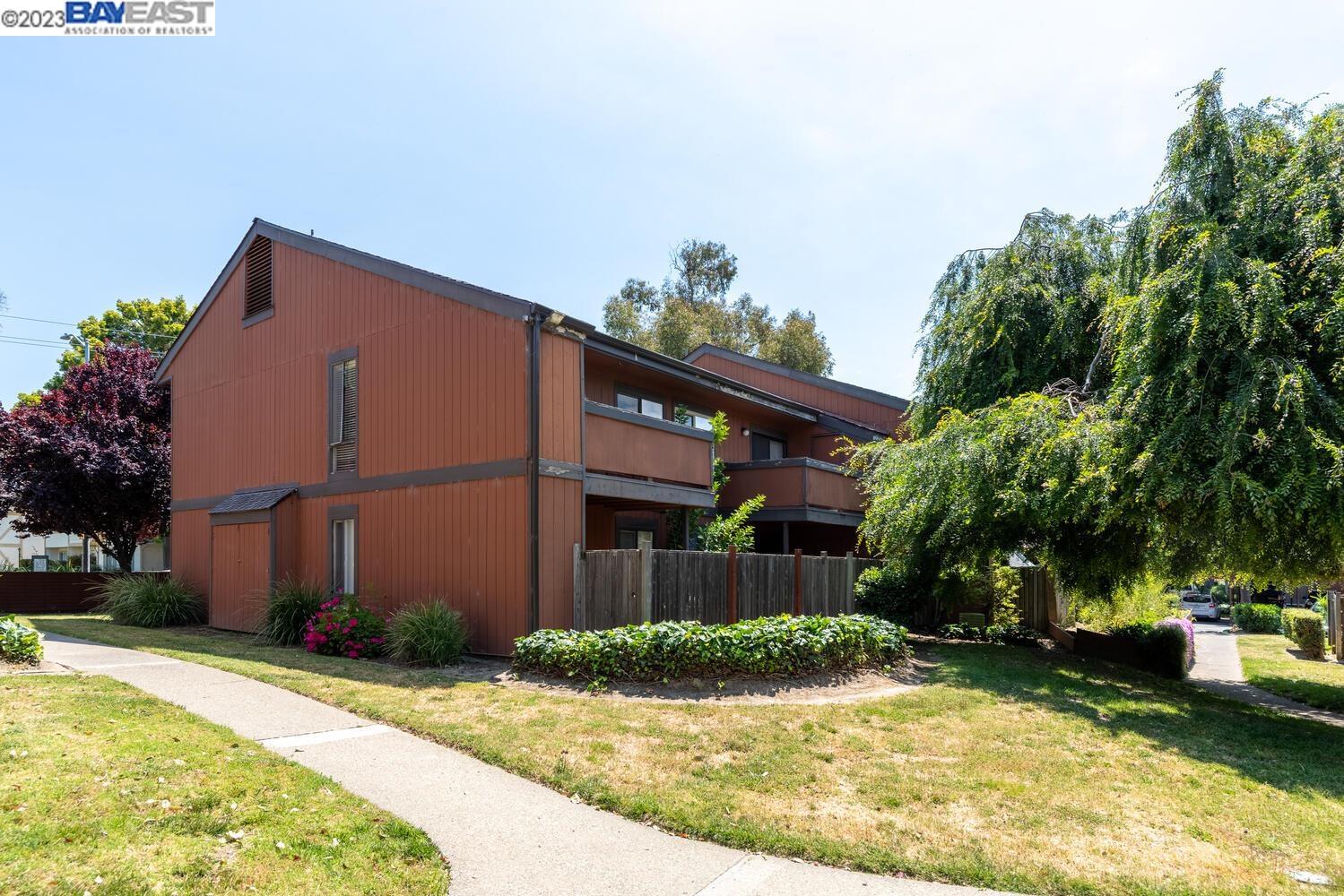 38623 Cherry Ln Unit: 211