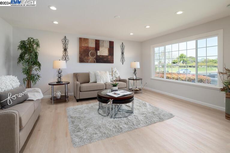 3178 San Rafael Way