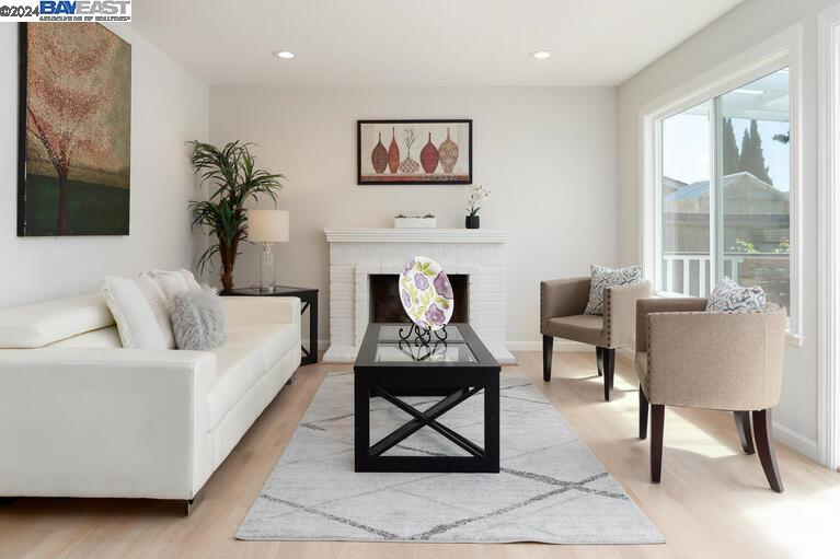 3178 San Rafael Way