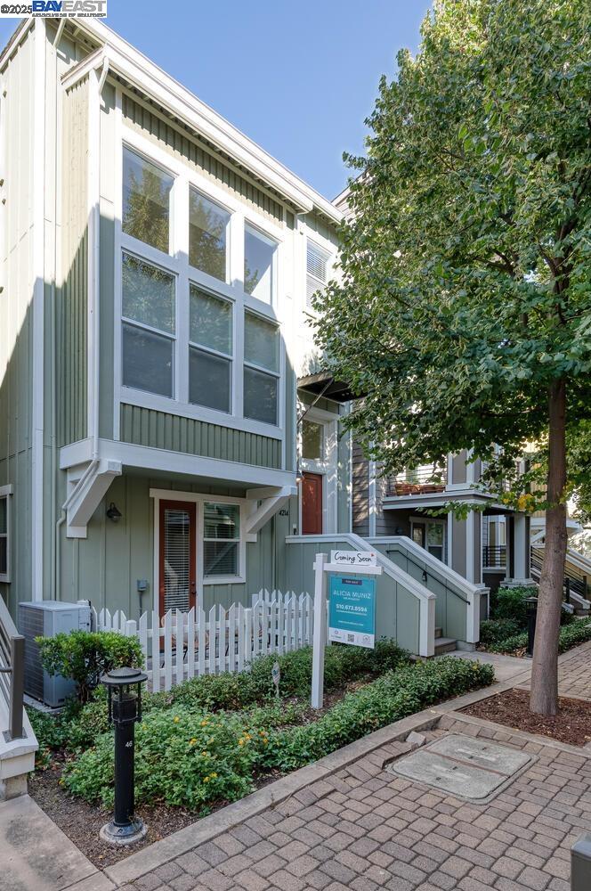 4214 Providence Ter