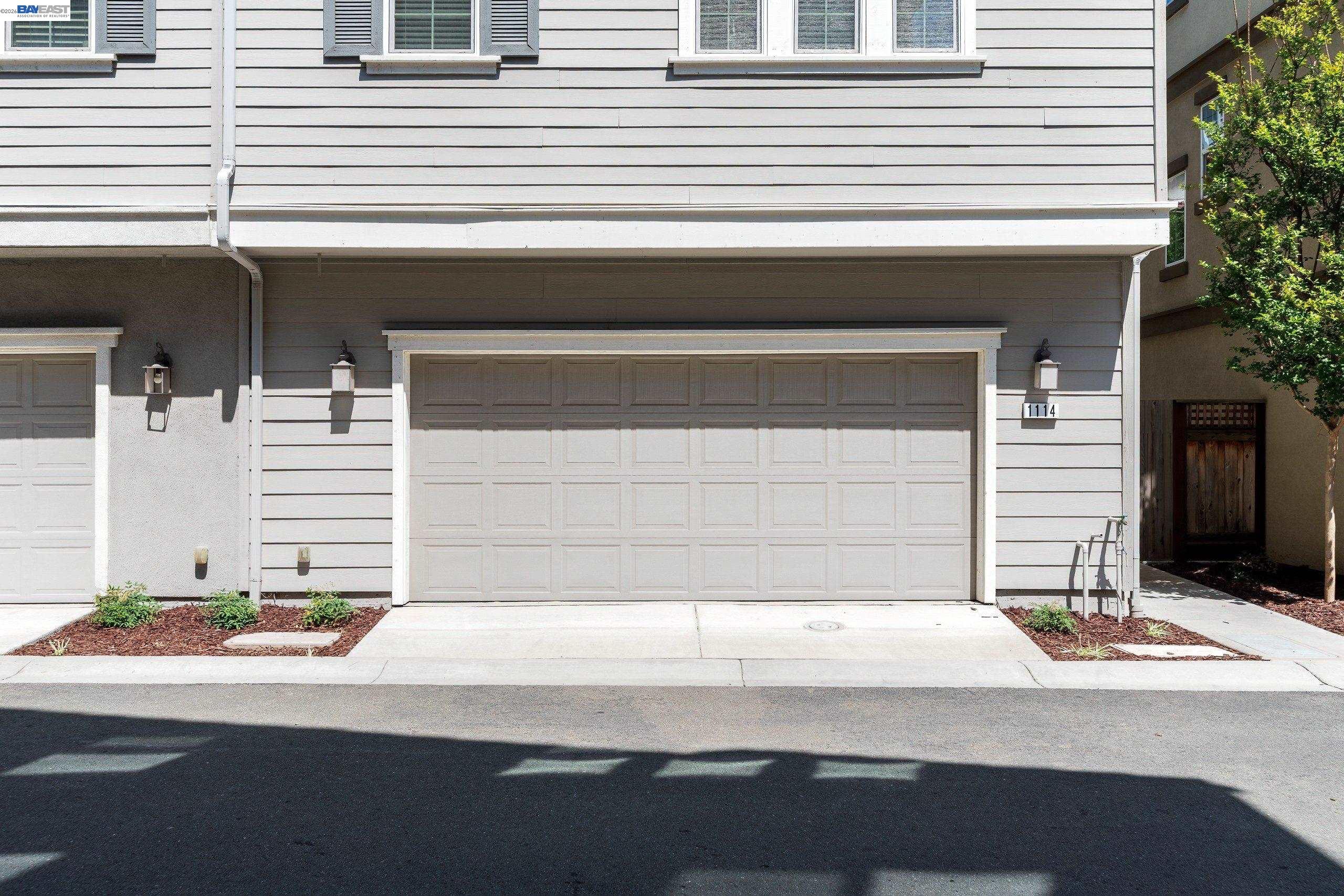 1114 Speros Ct
