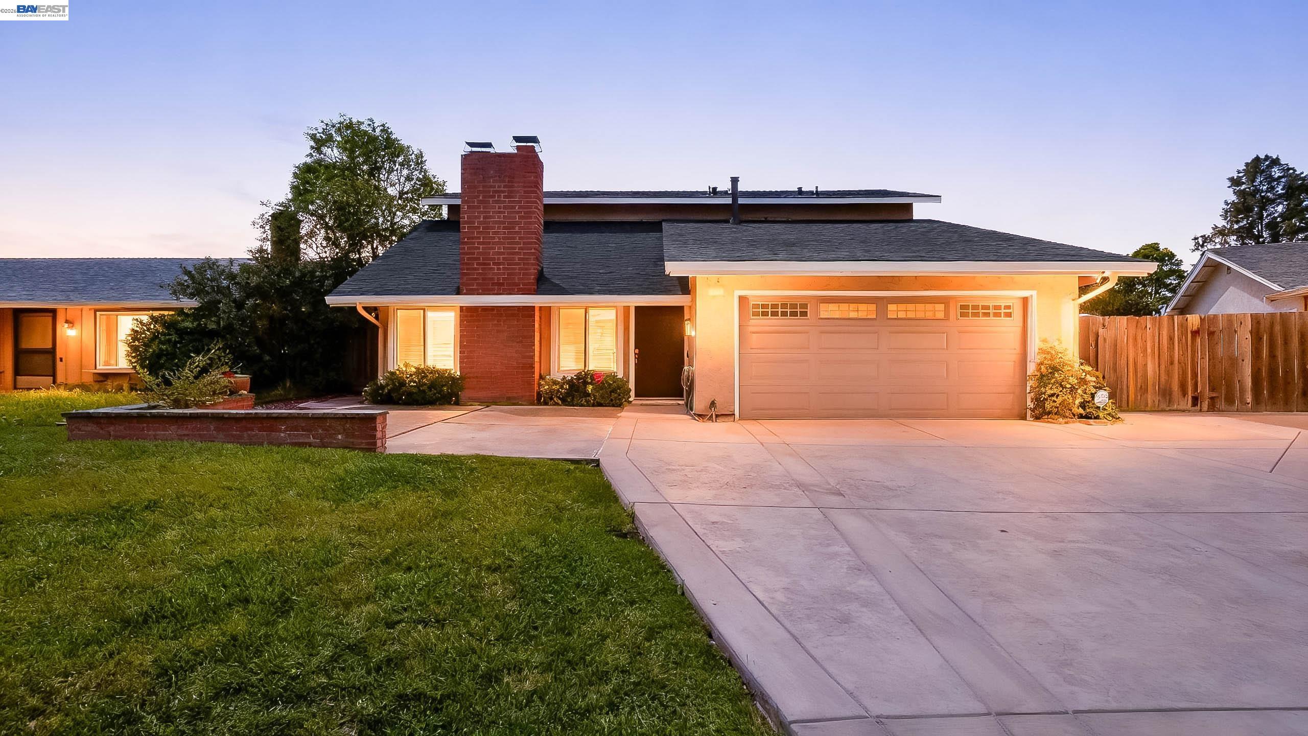 8135 Merion Dr