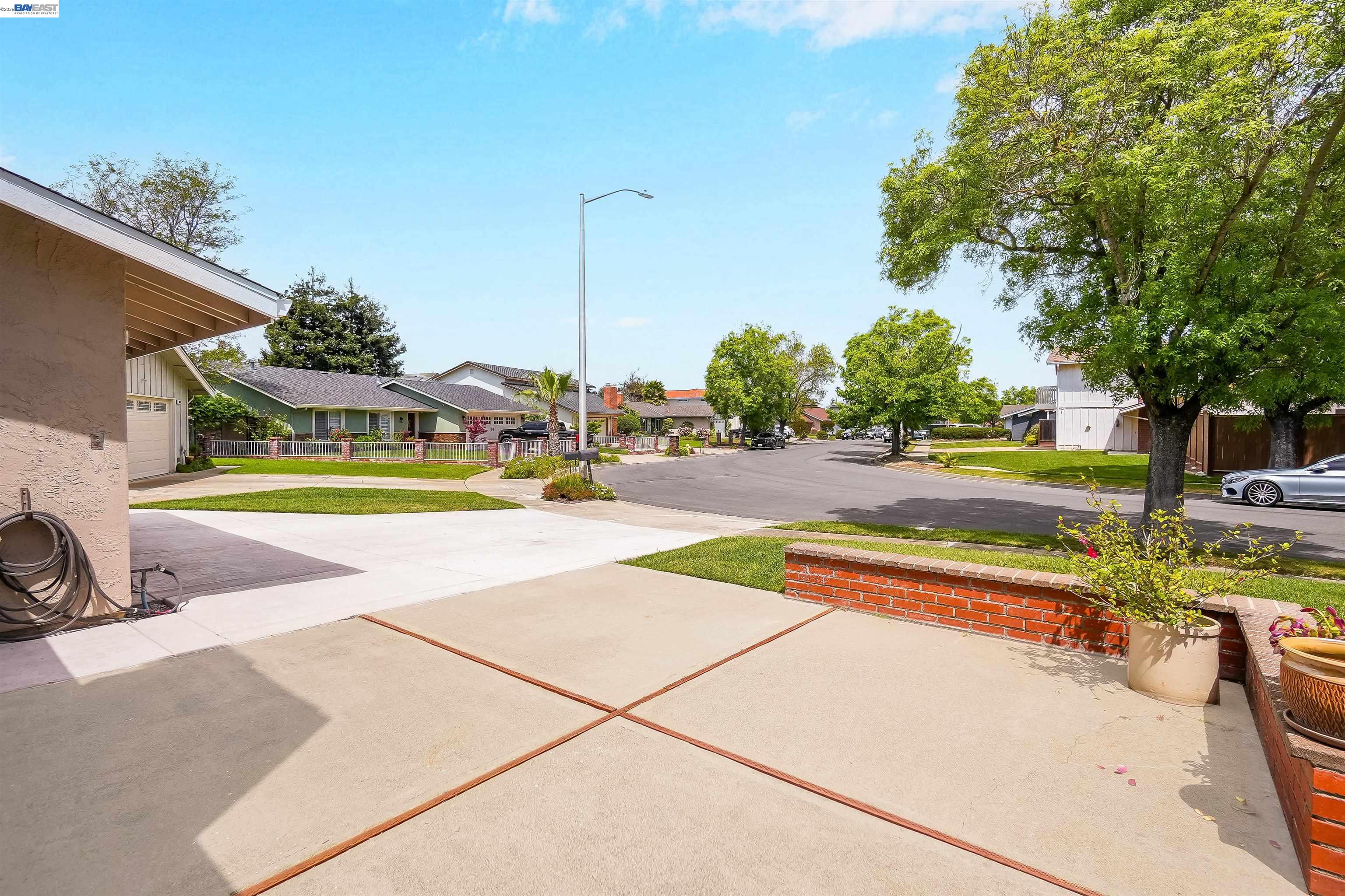8135 Merion Dr