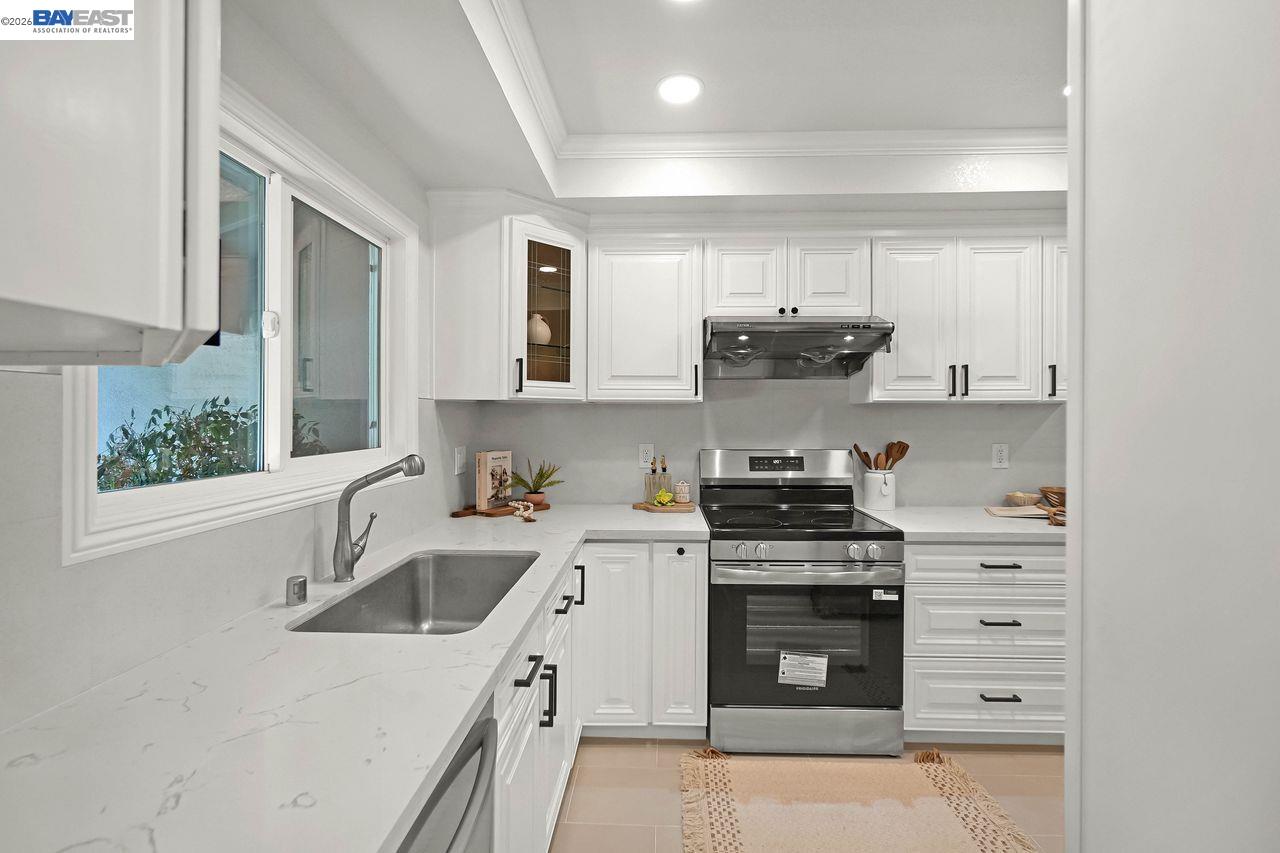 34352 Newton Ct