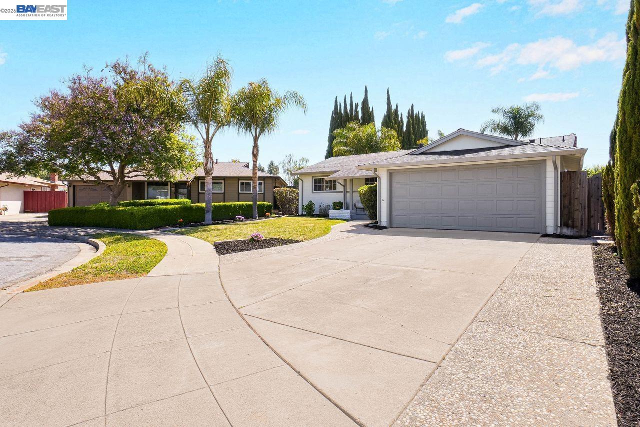 5040 Brian Ct