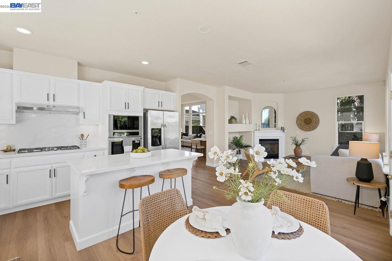 8232 Tanforan Ct