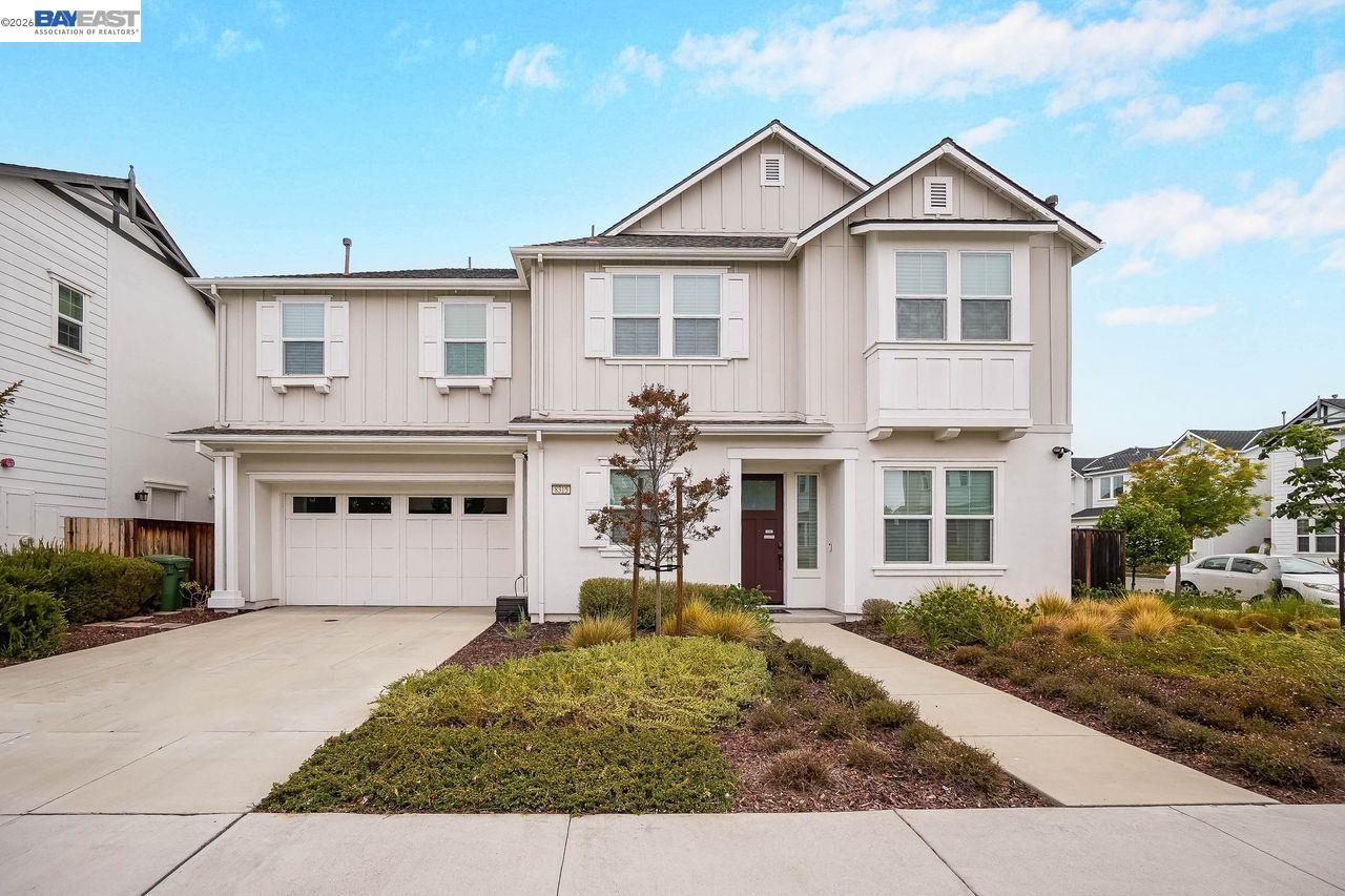 8315 Bluff Way