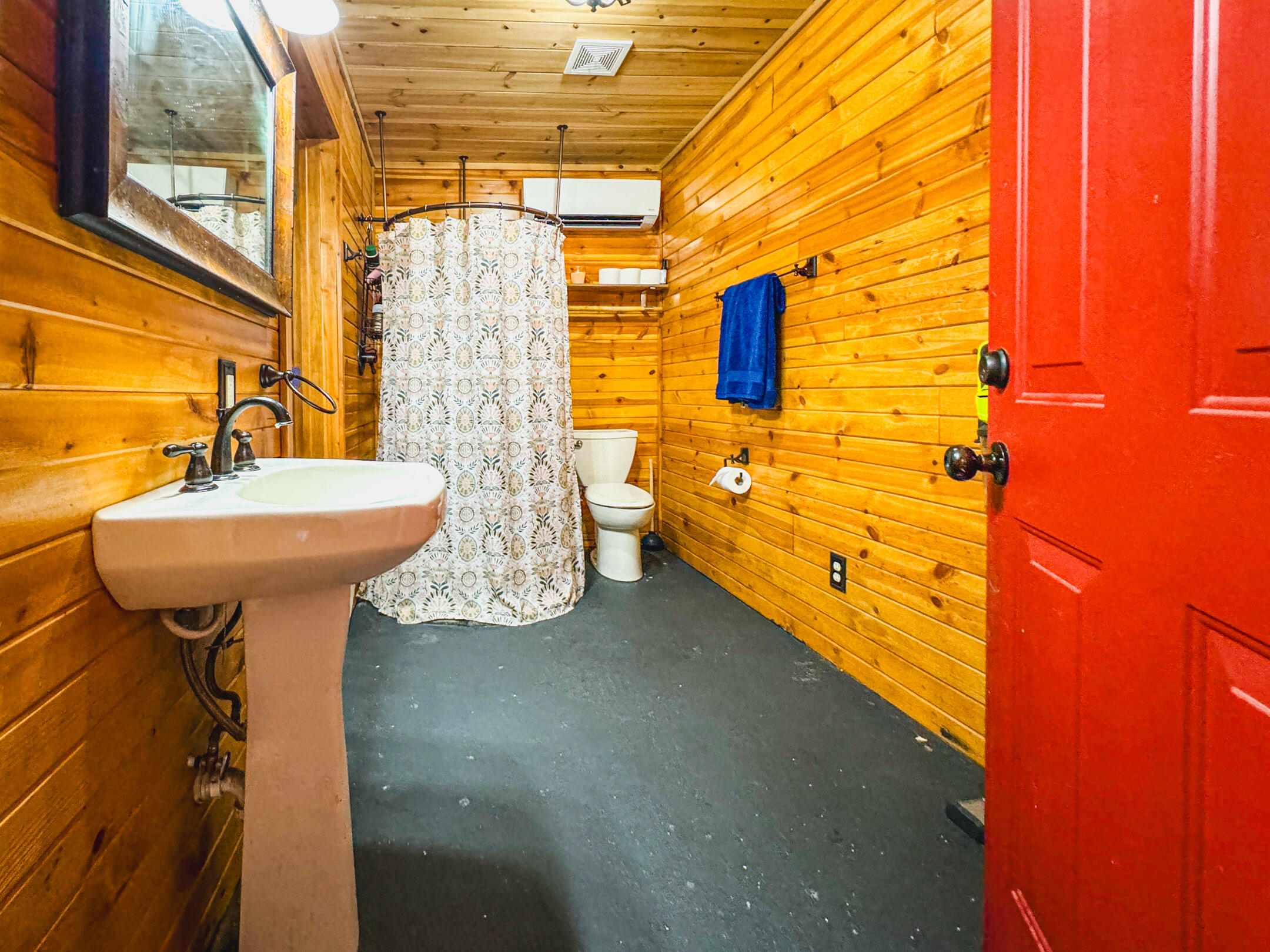 2668 County Road 2710