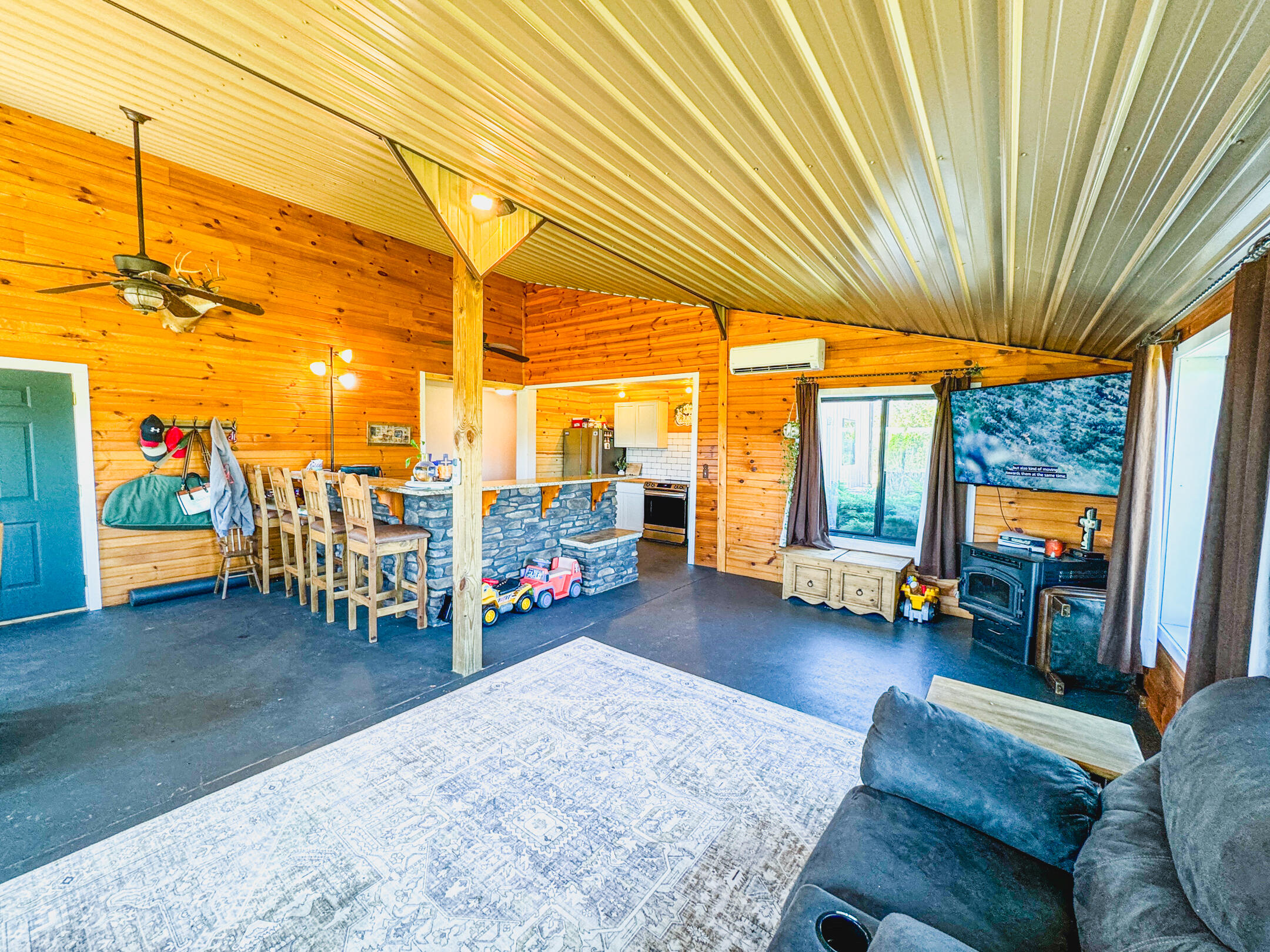 2668 County Road 2710