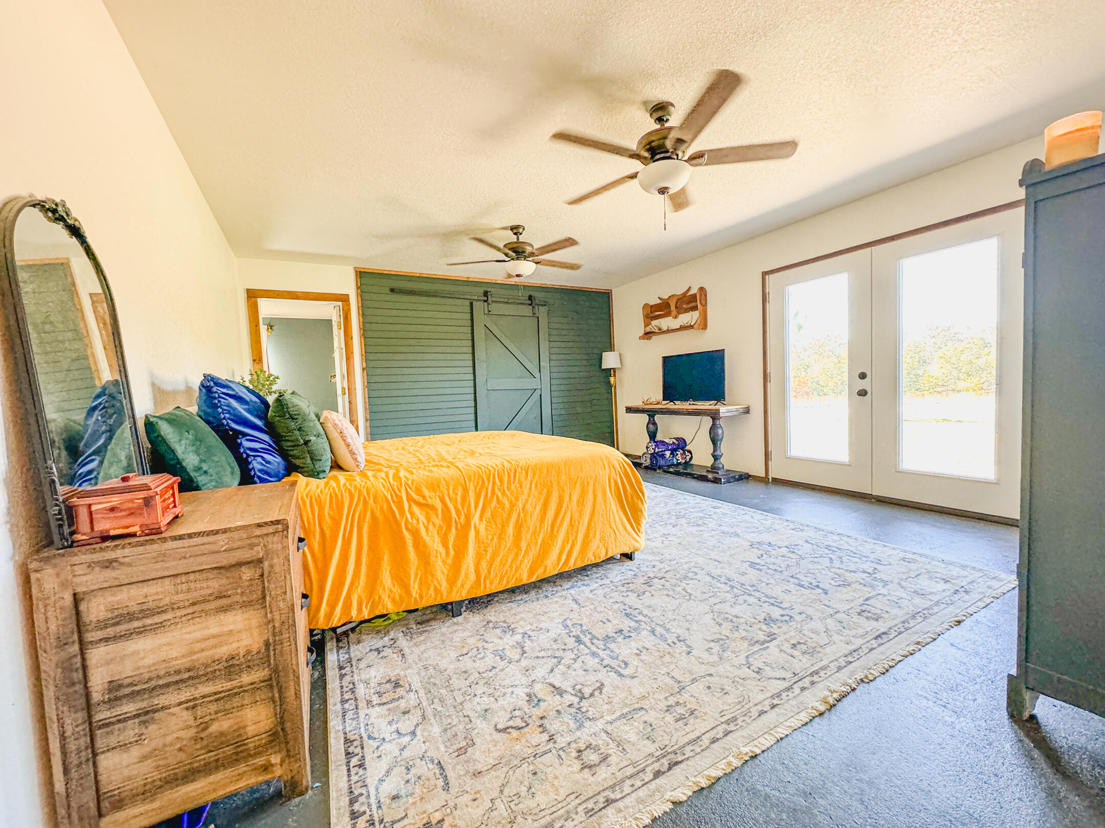 2668 County Road 2710