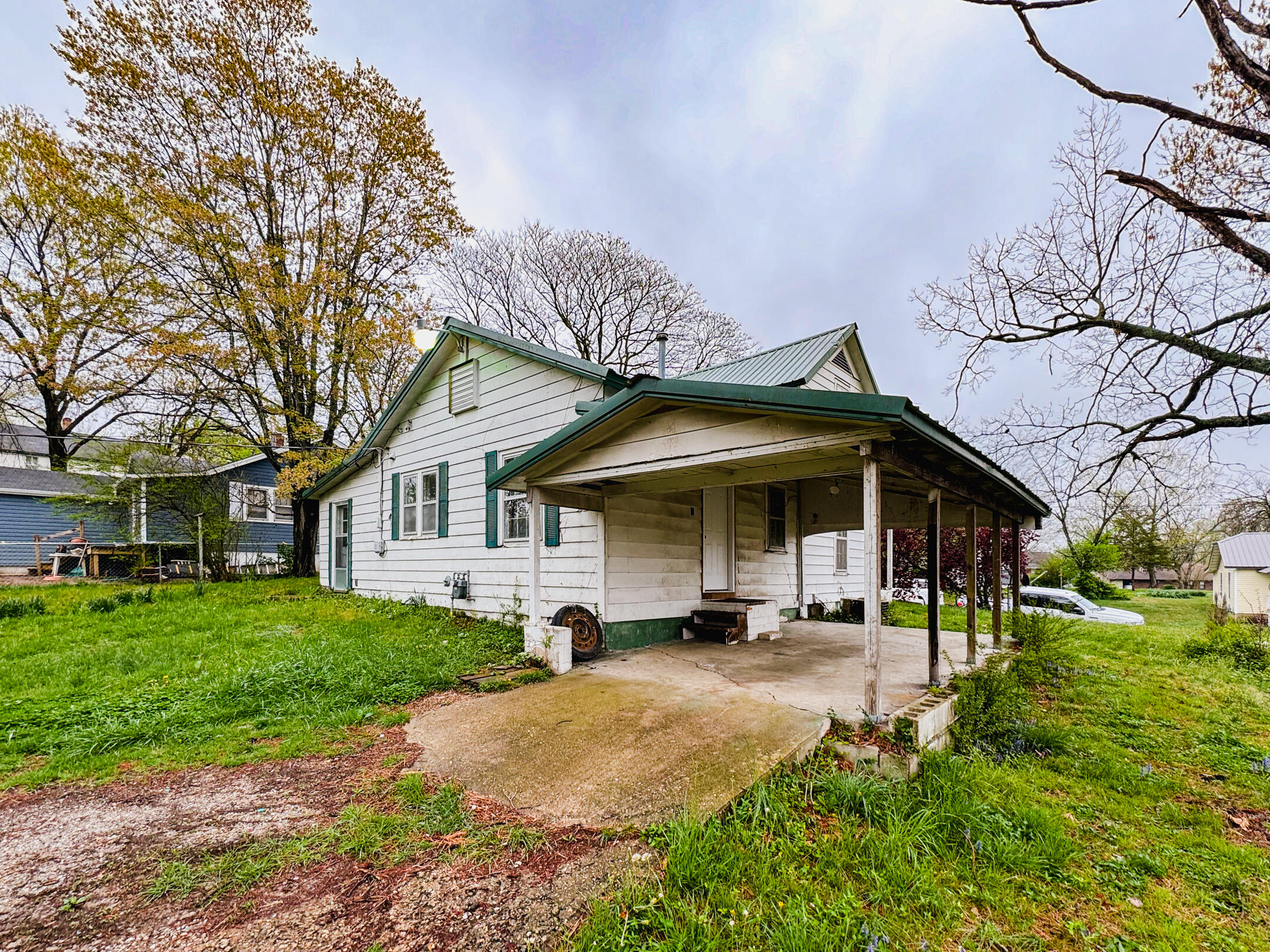 501 N Walnut Street