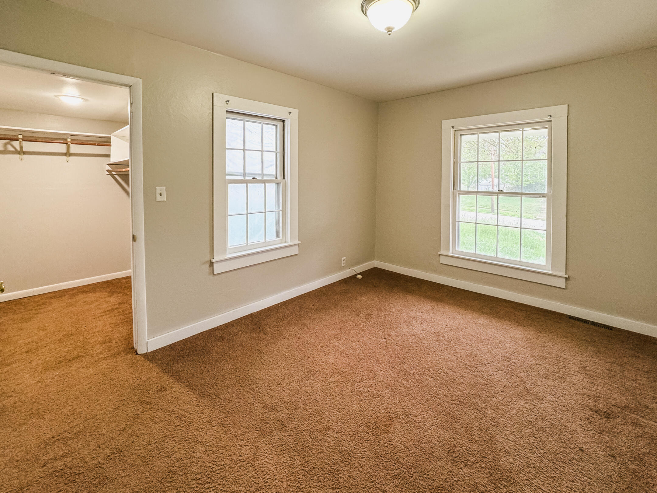 501 N Walnut Street