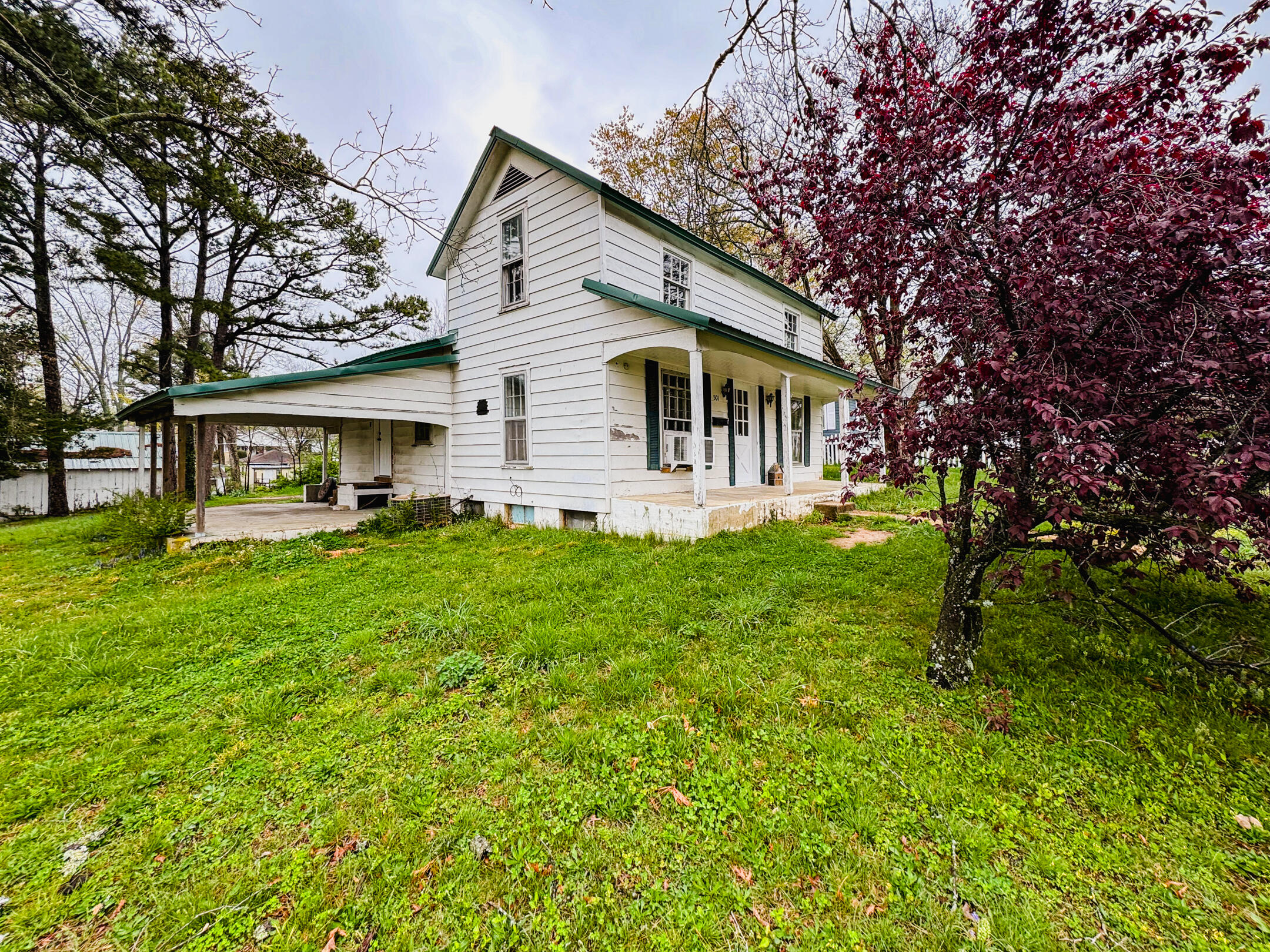 501 N Walnut Street
