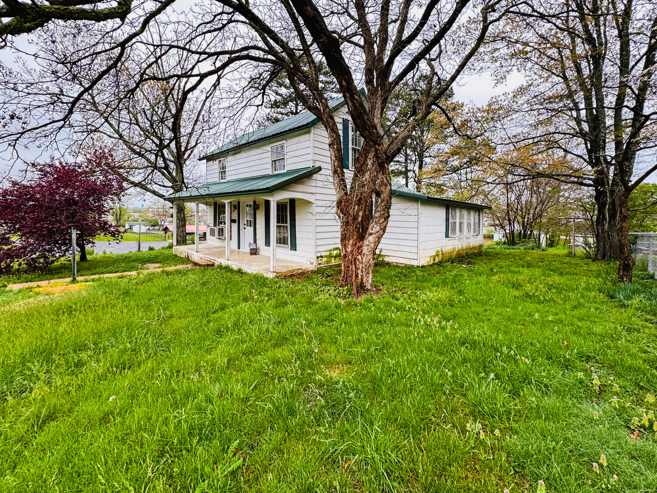 501 N Walnut Street