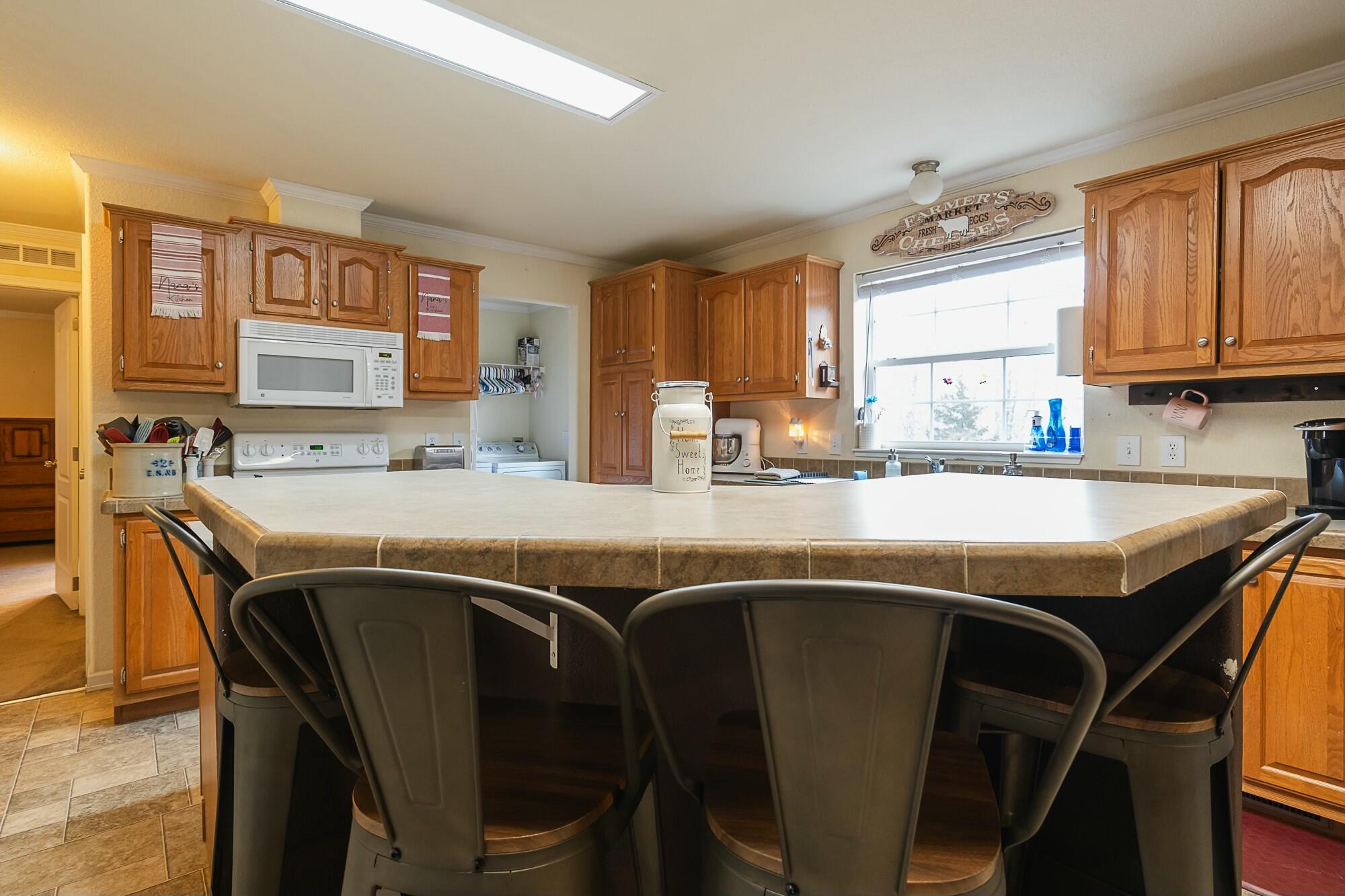 6216 County Road 1360