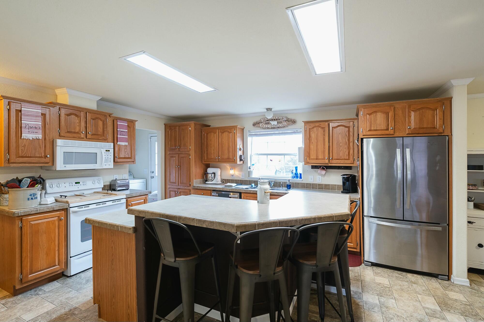 6216 County Road 1360