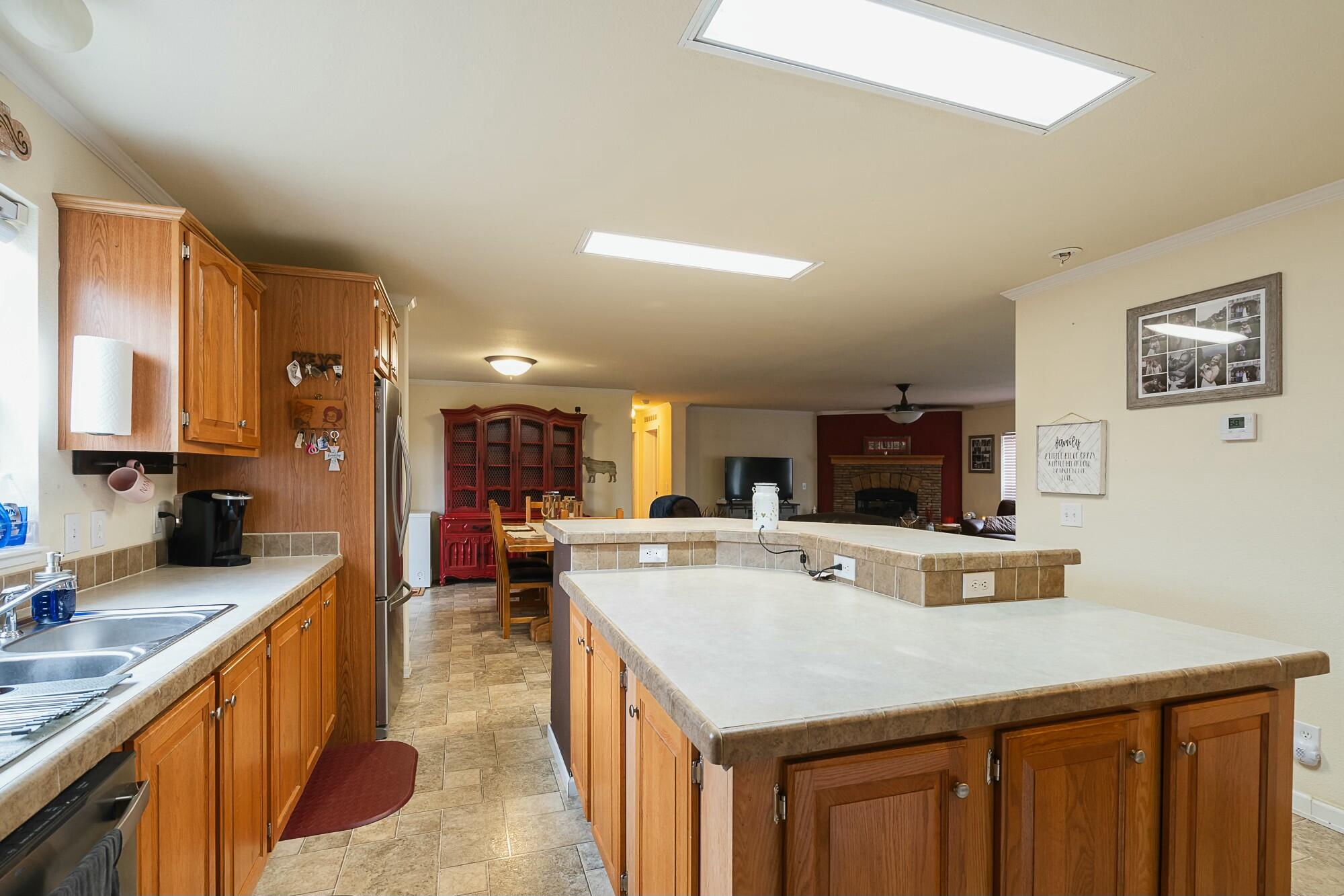 6216 County Road 1360