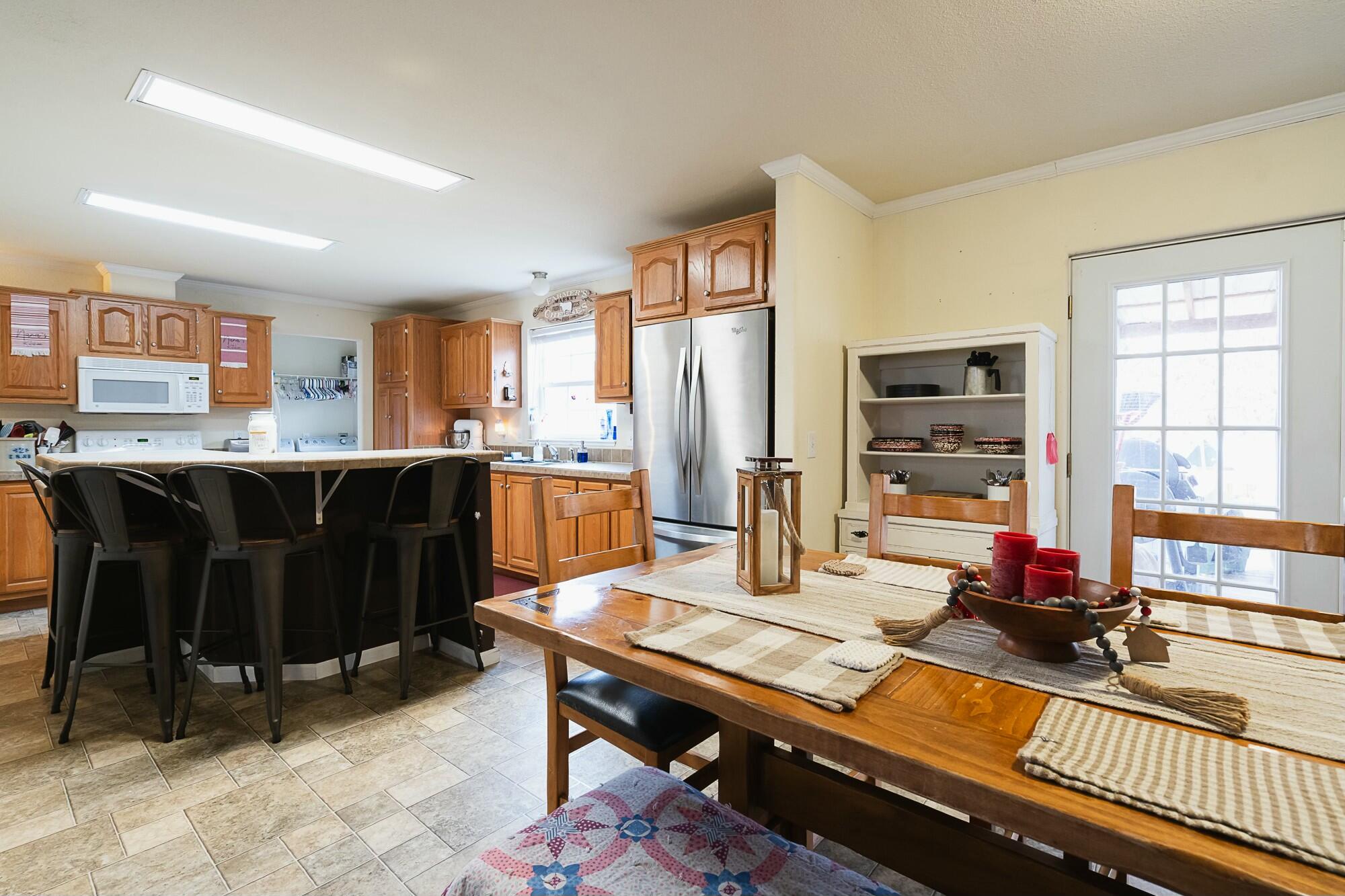 6216 County Road 1360