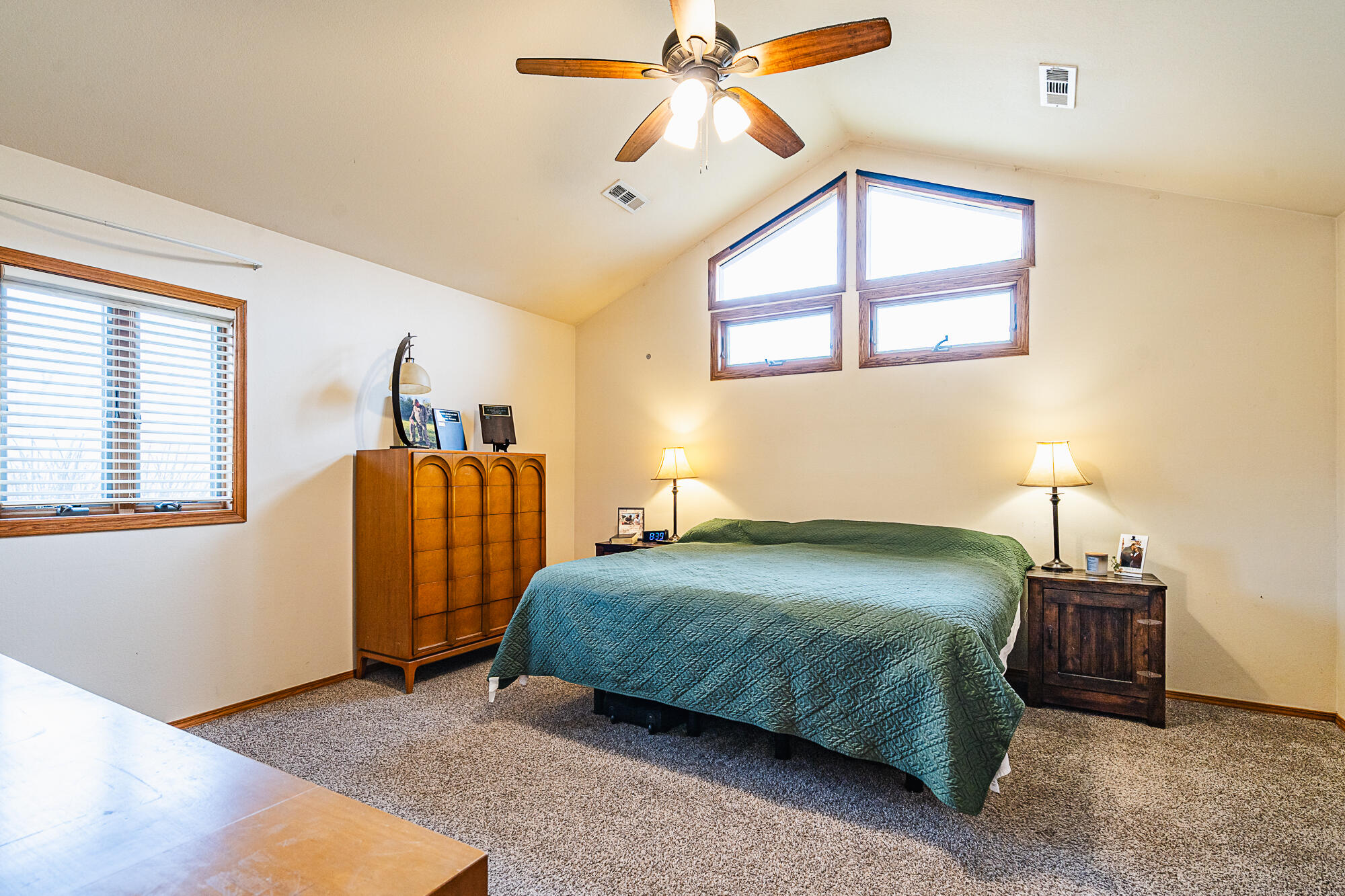 2618 Rhonda Drive