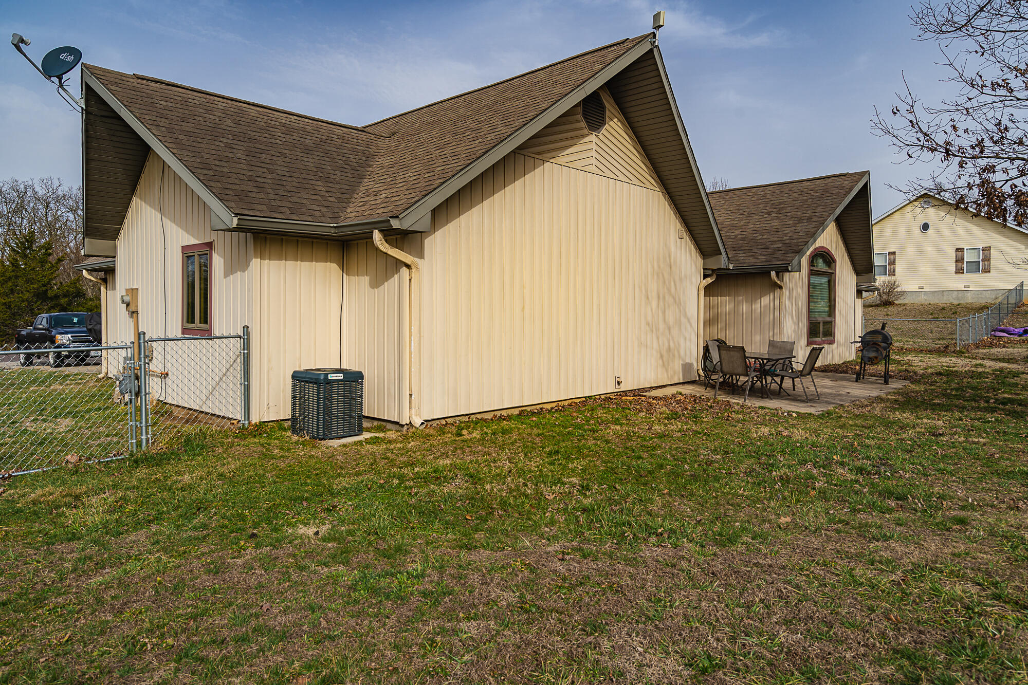 2618 Rhonda Drive