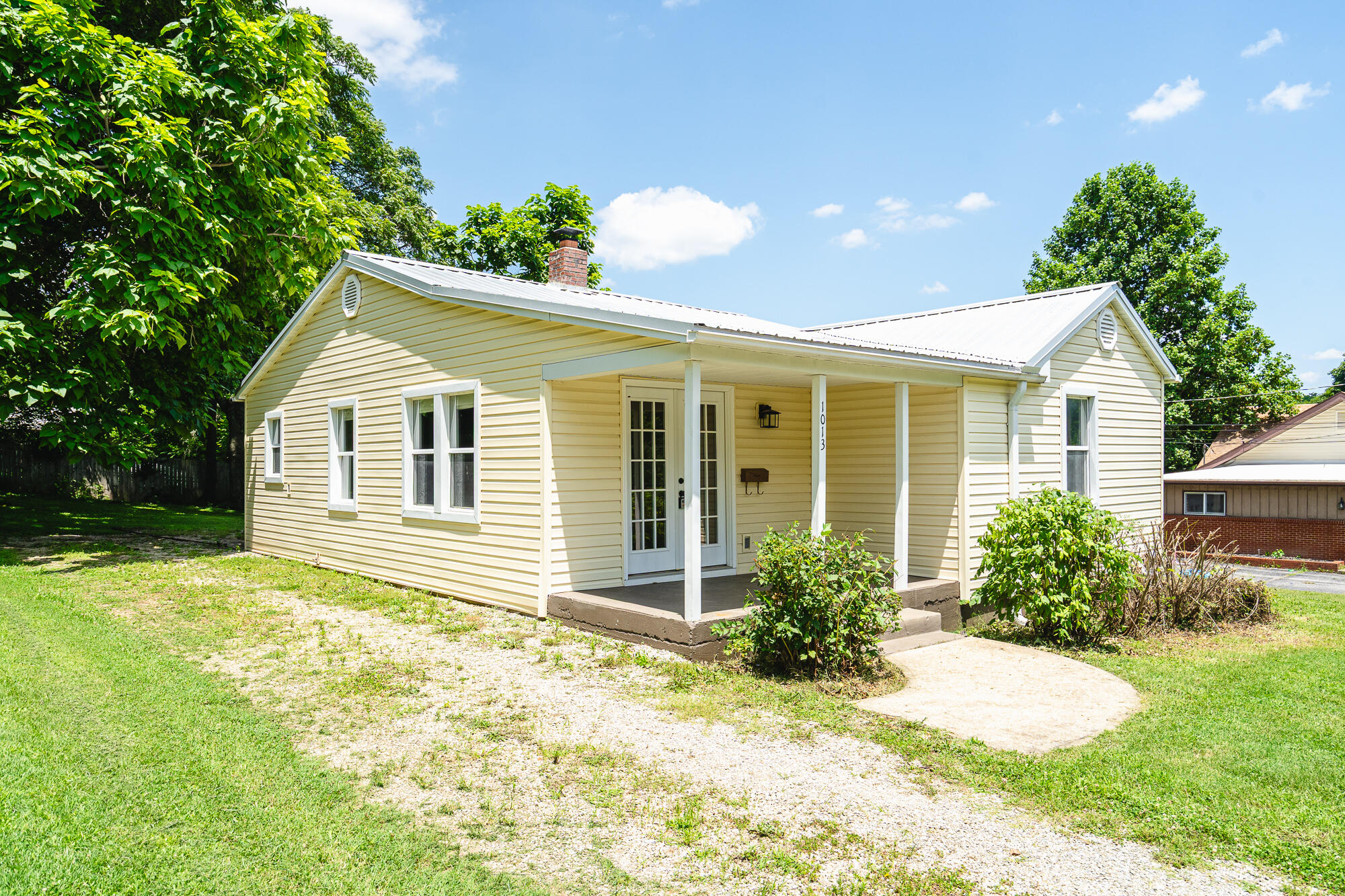 1013 Woodland Avenue