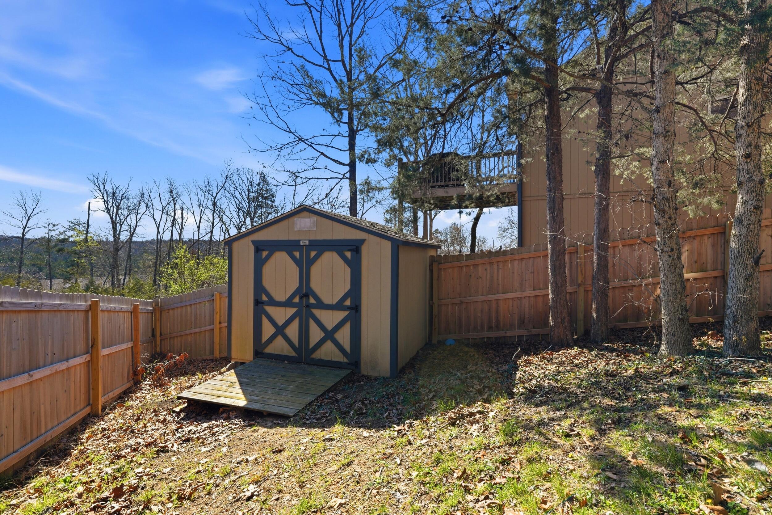 190 Country Ridge Way