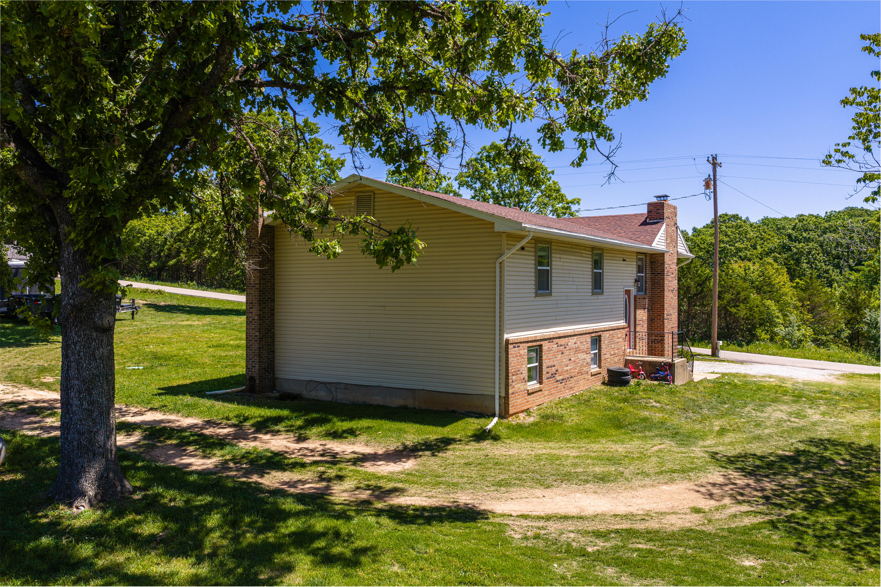 8395 County Road 8970