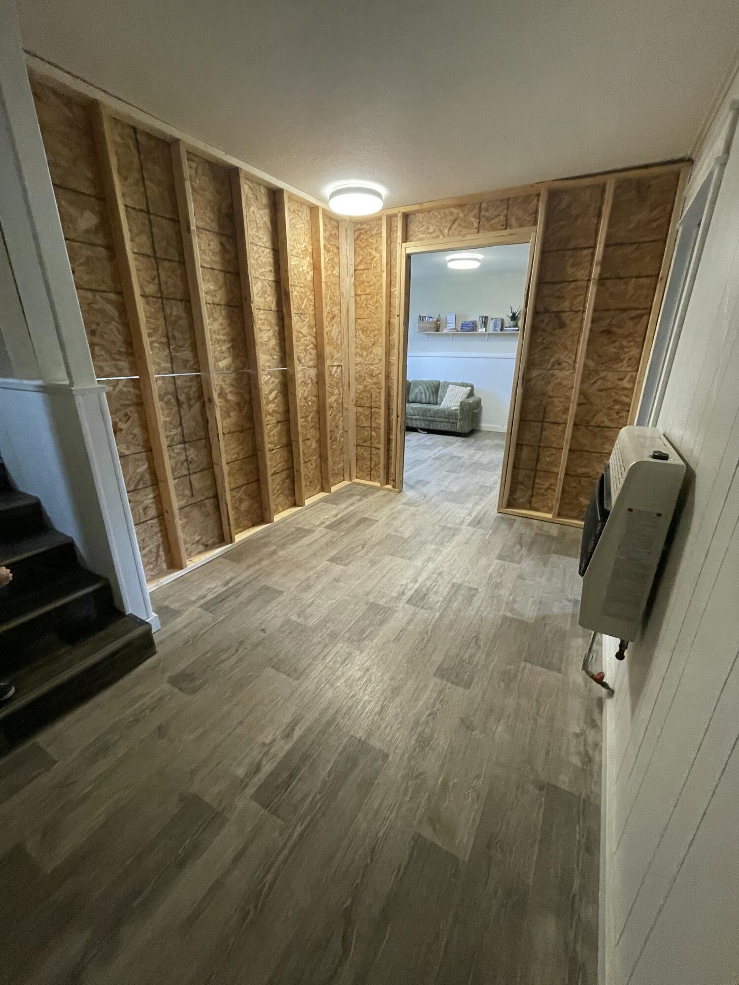 8395 County Road 8970