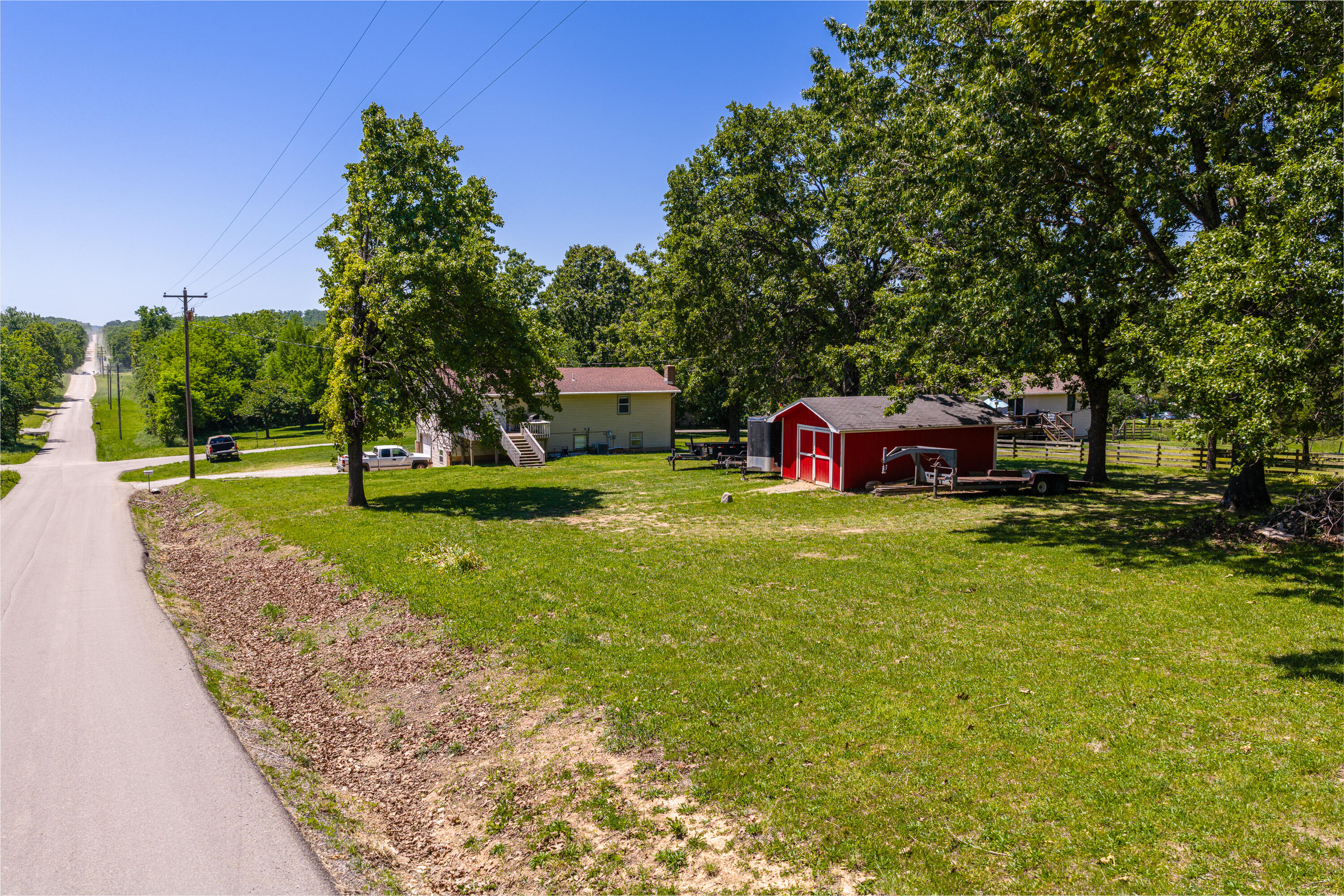 8395 County Road 8970