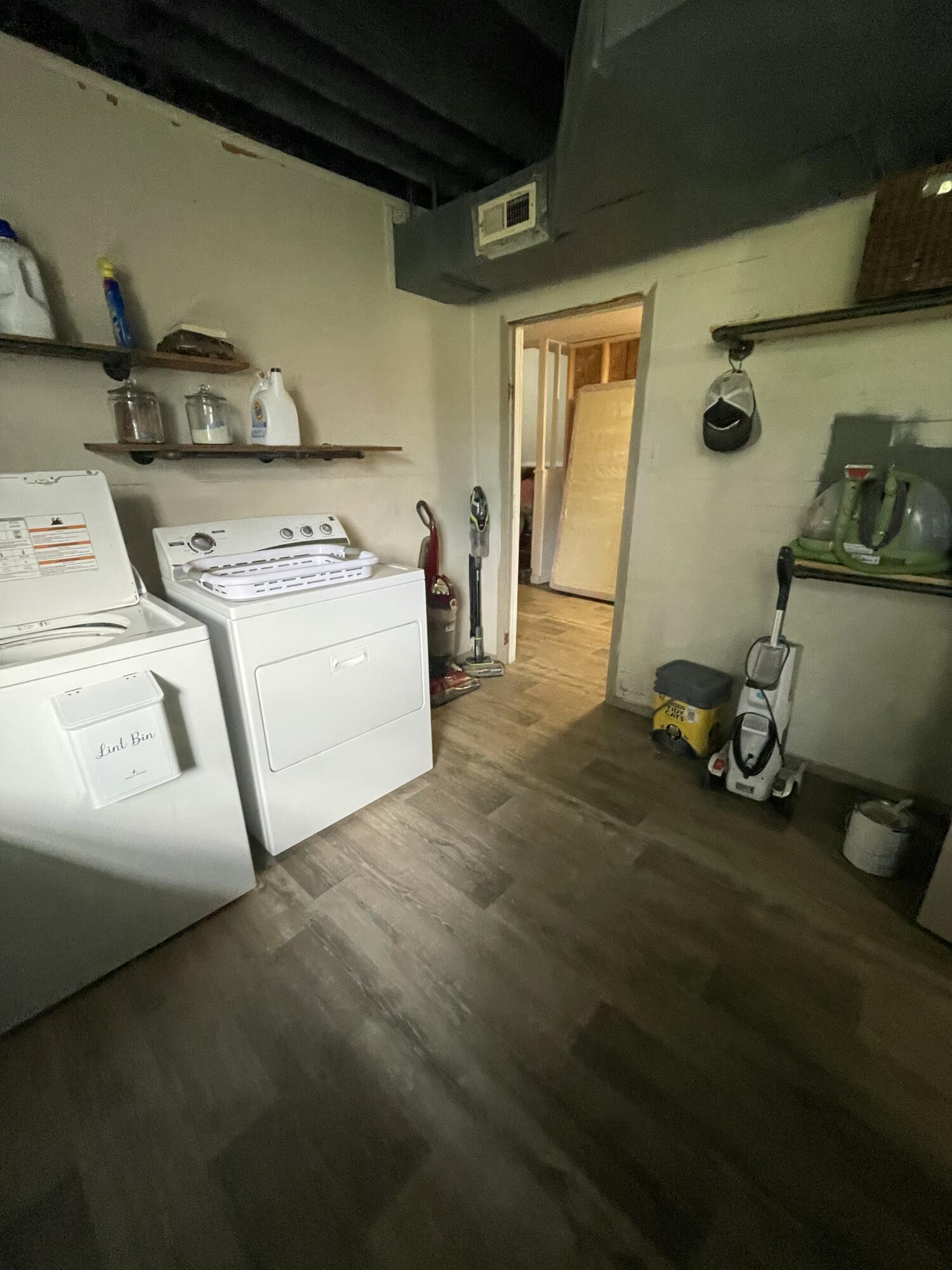 8395 County Road 8970