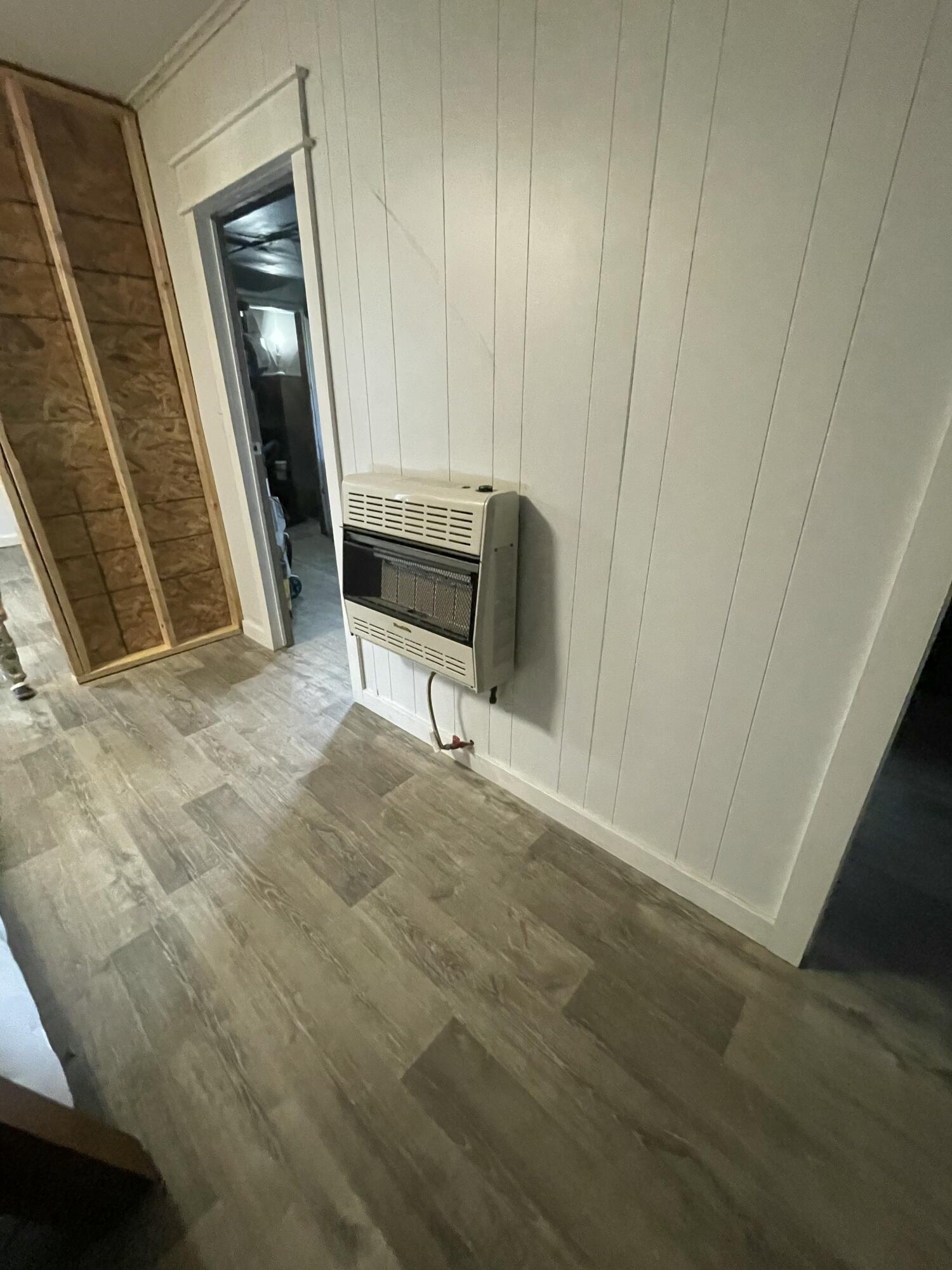 8395 County Road 8970