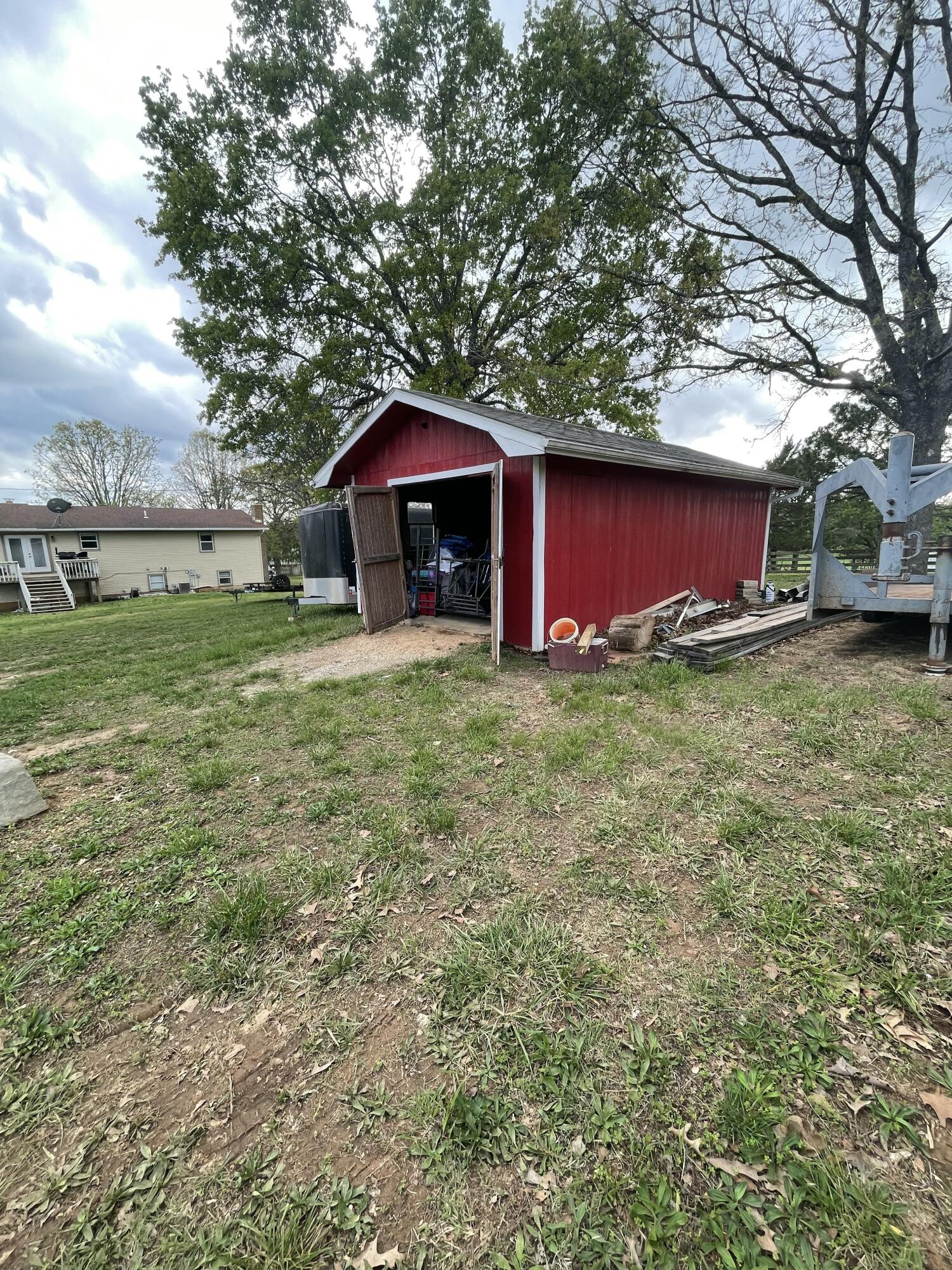 8395 County Road 8970