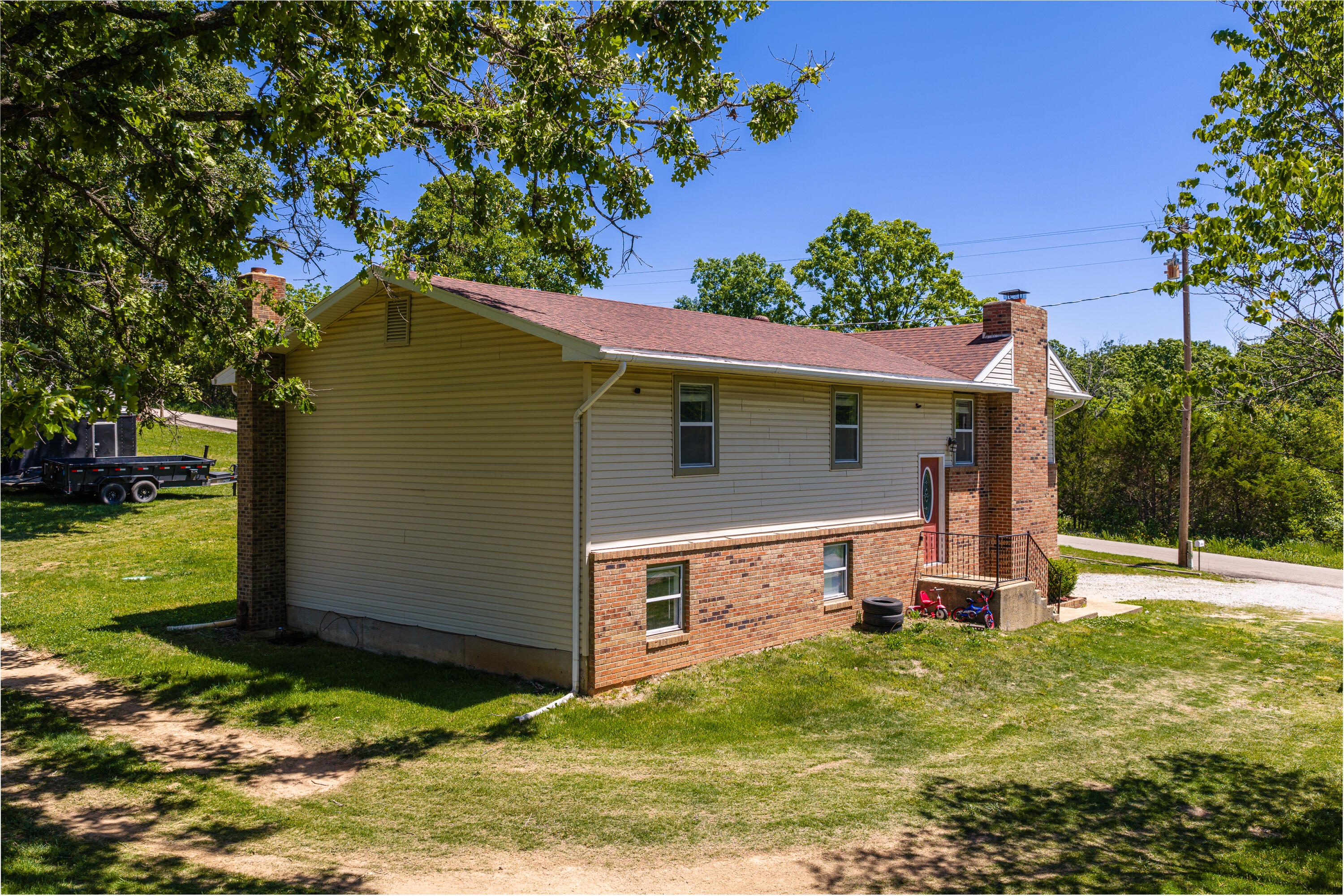 8395 County Road 8970
