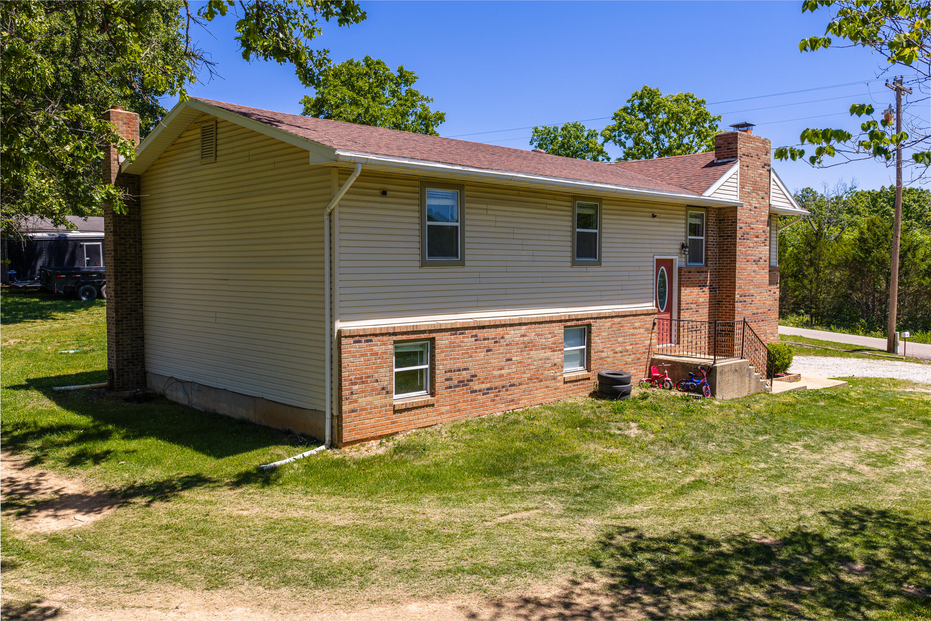 8395 County Road 8970