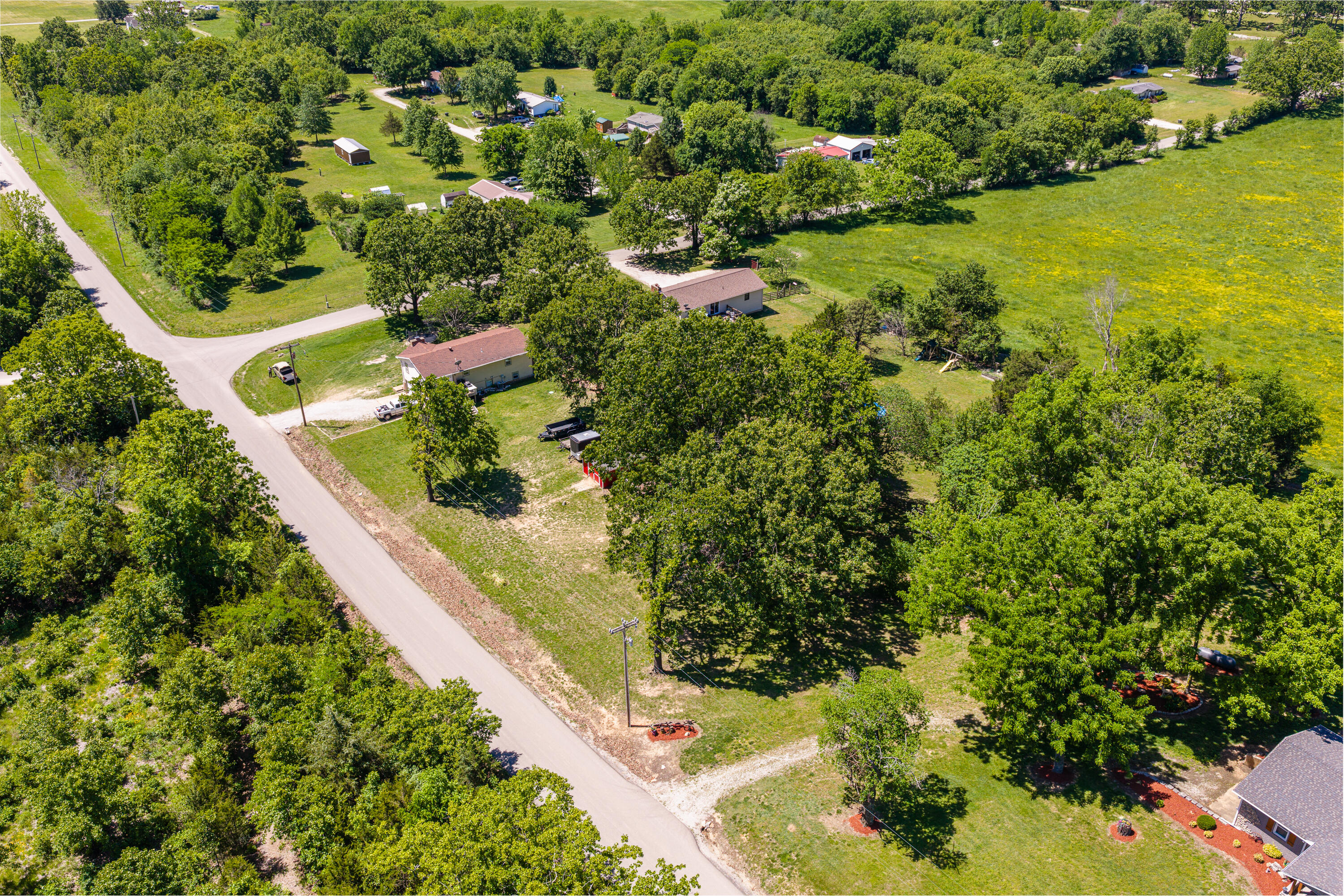 8395 County Road 8970