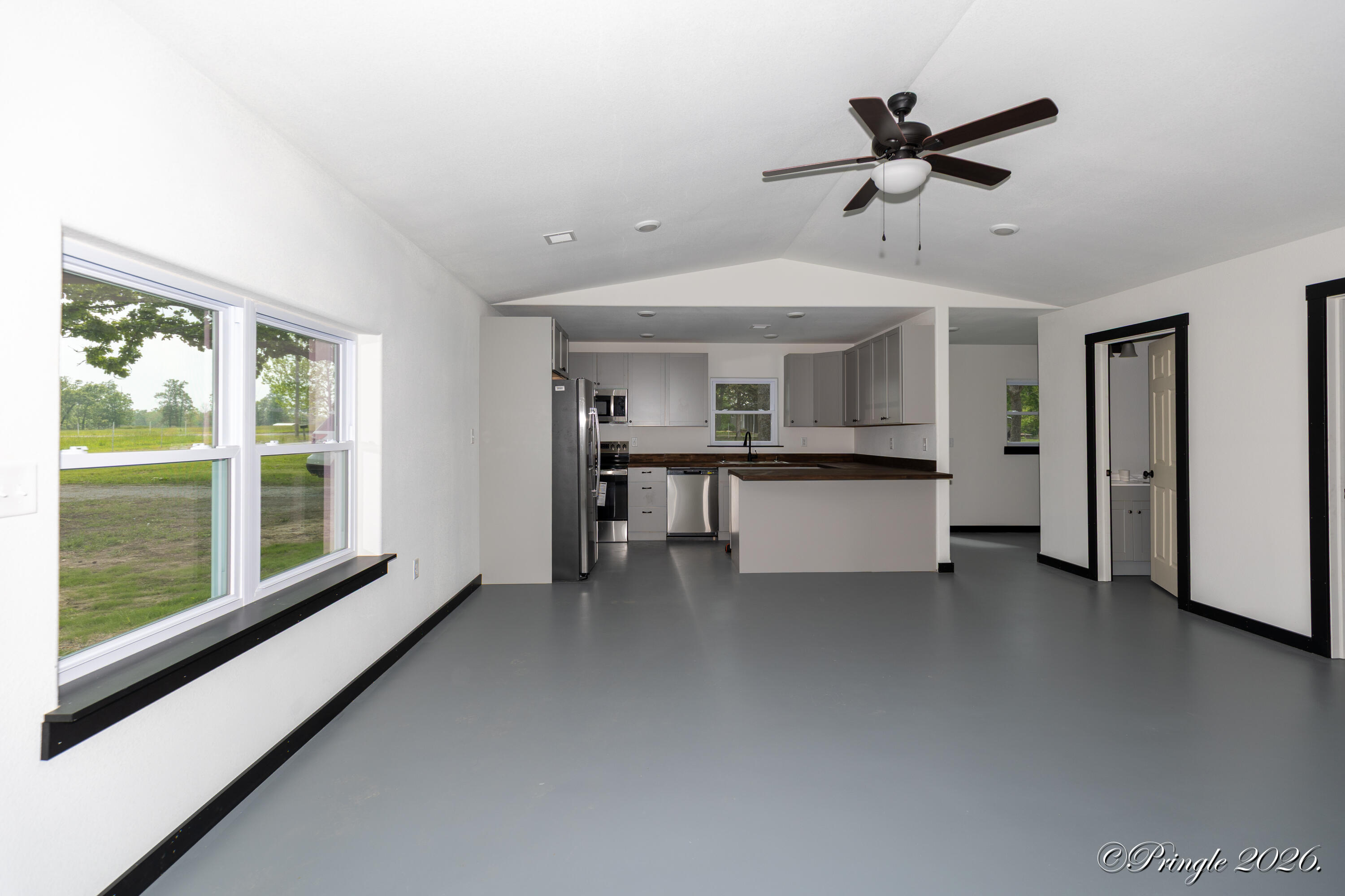 5371 County Road 8800