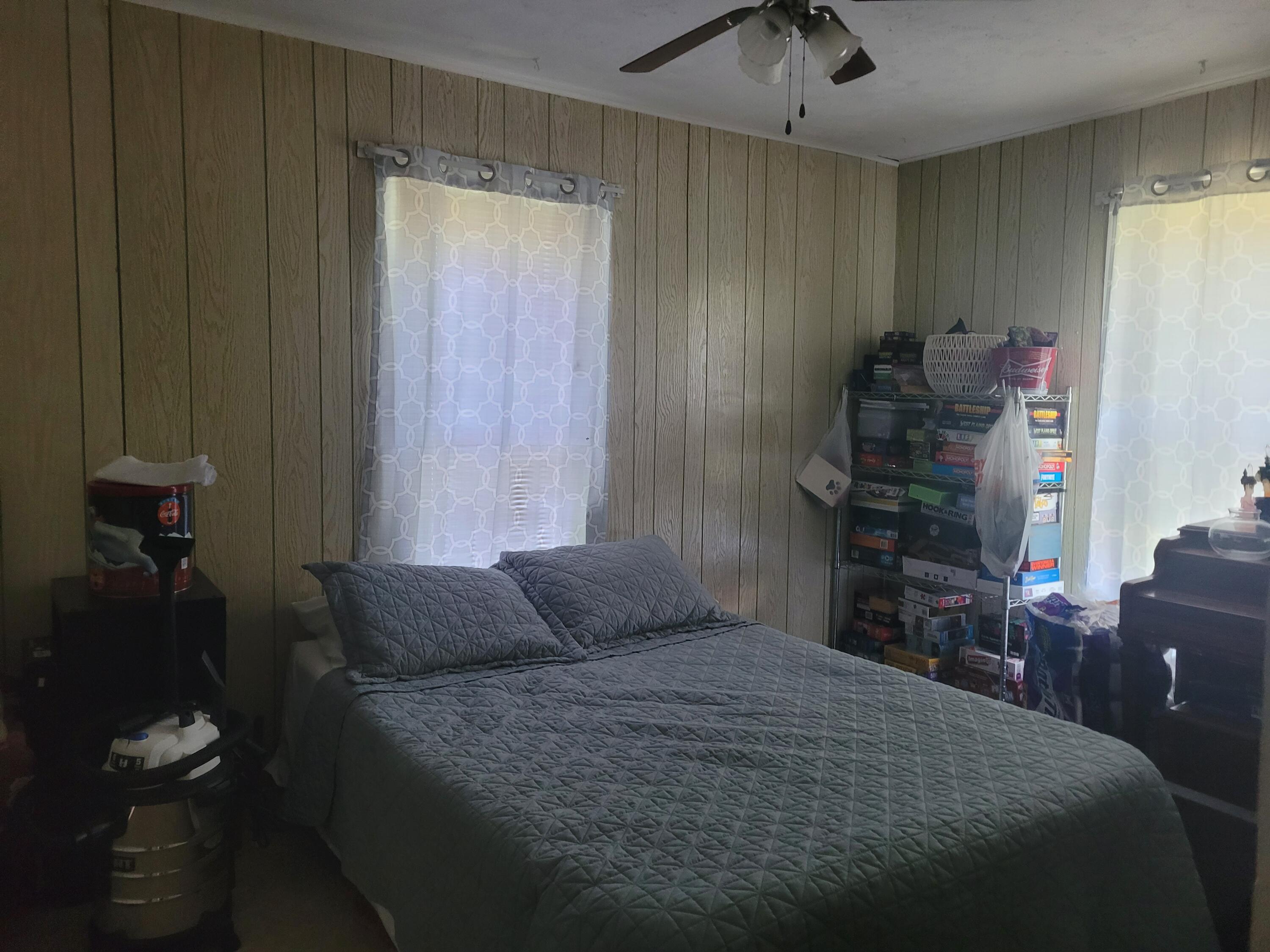 1220 Lambert Lane