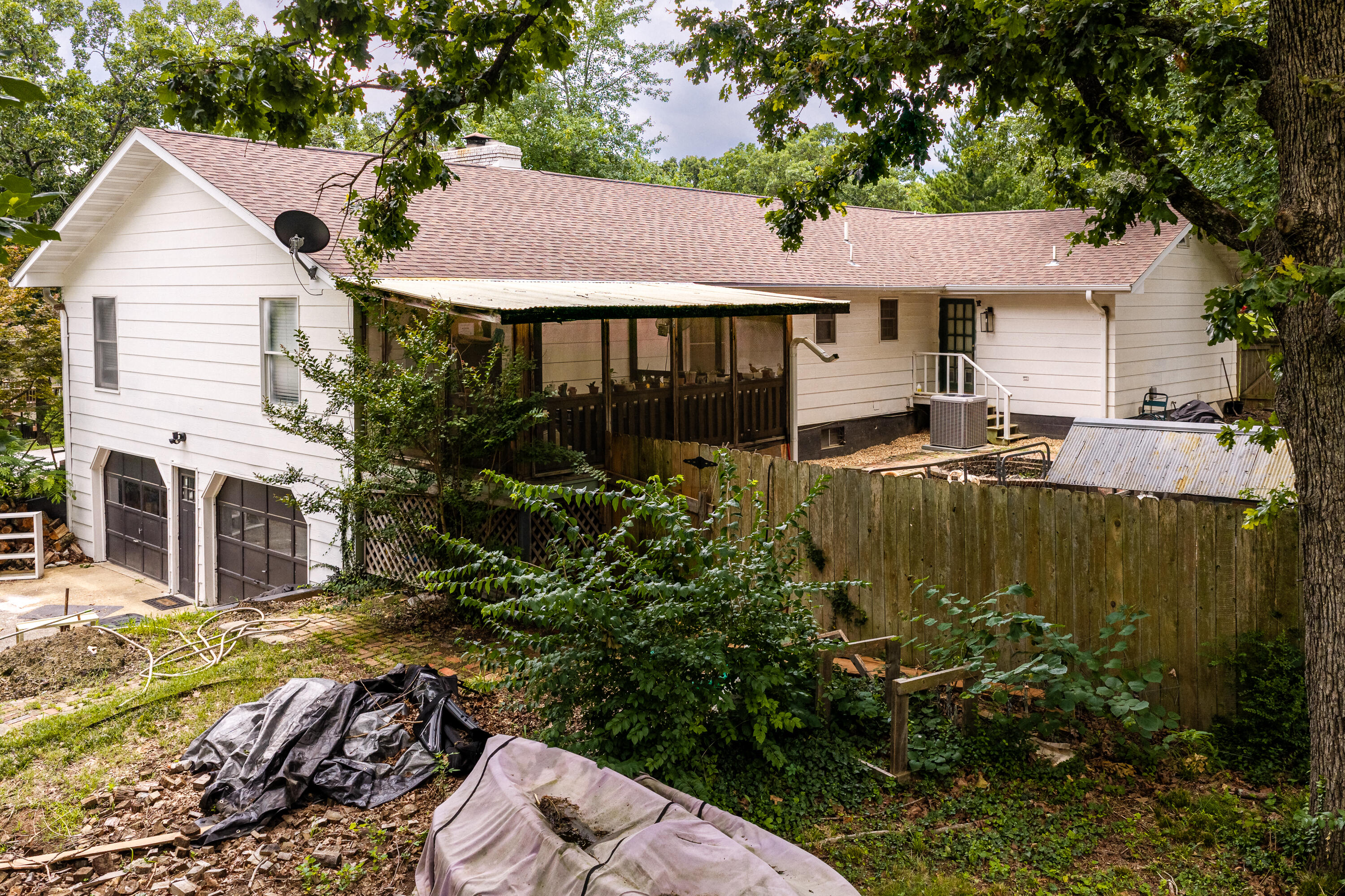 2002 Sycamore Drive