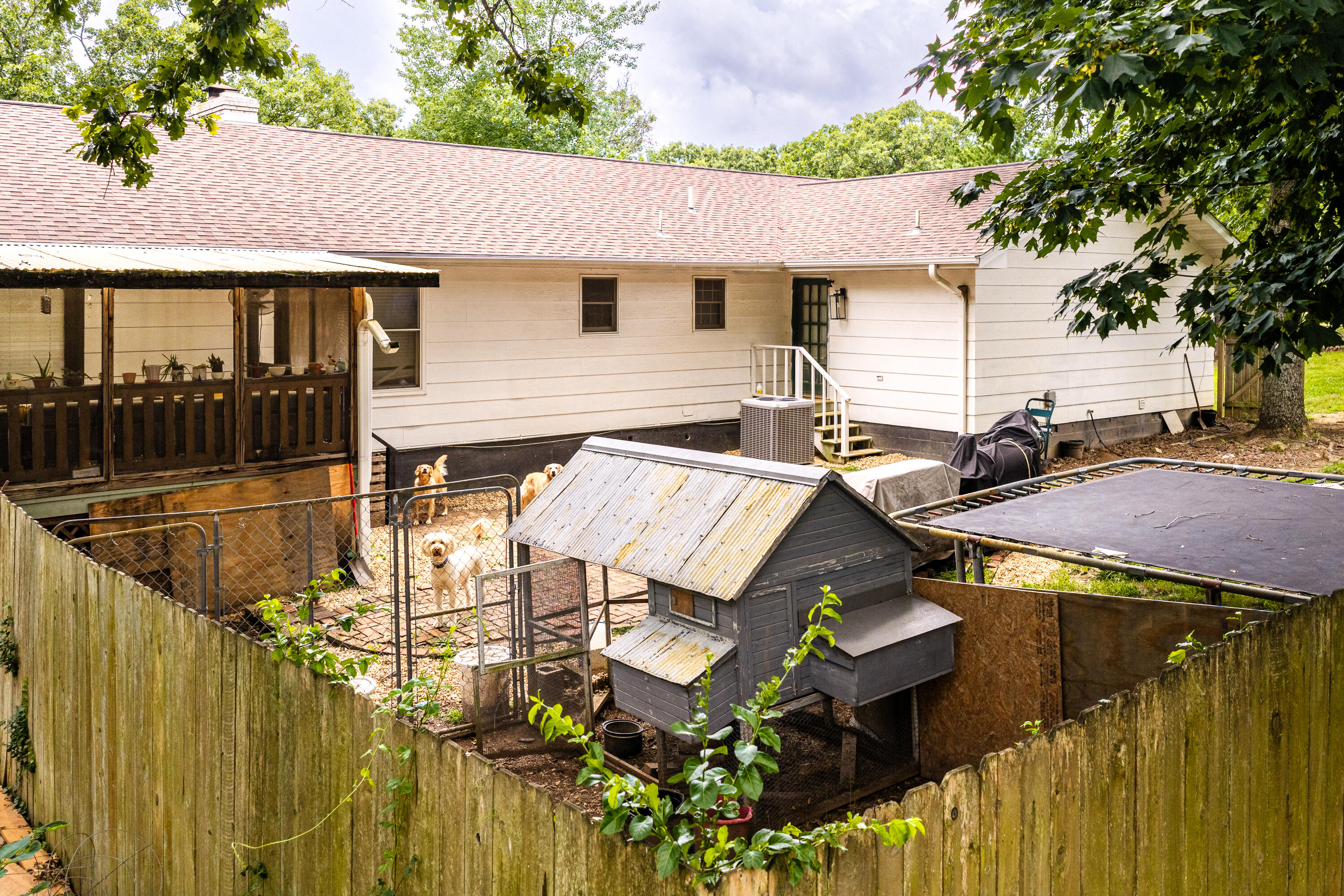 2002 Sycamore Drive