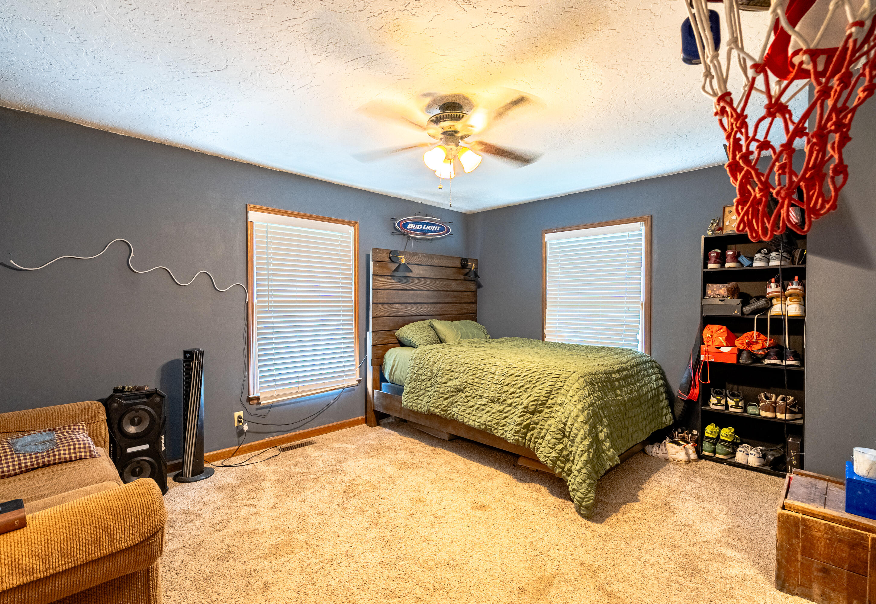 2002 Sycamore Drive
