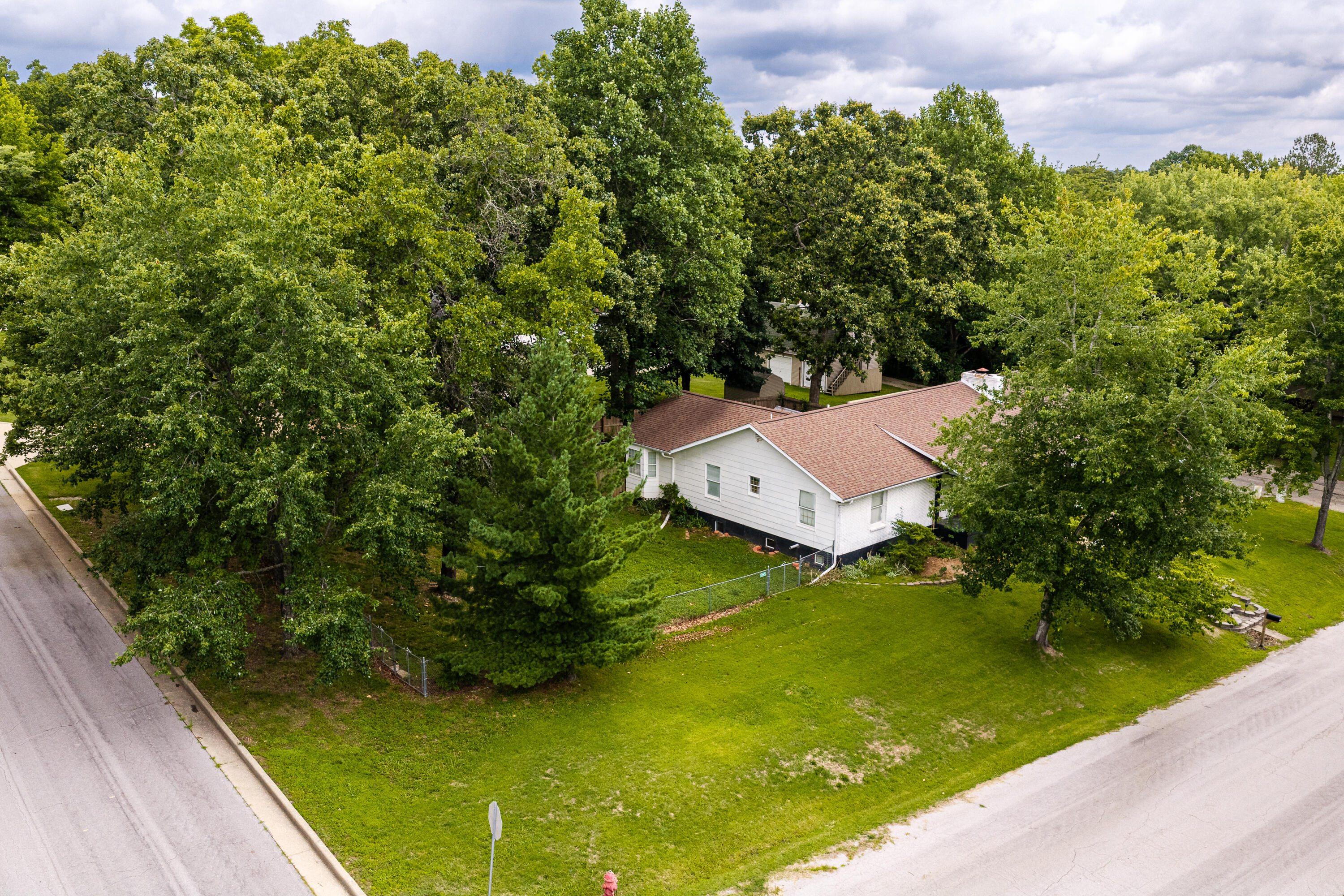 2002 Sycamore Drive