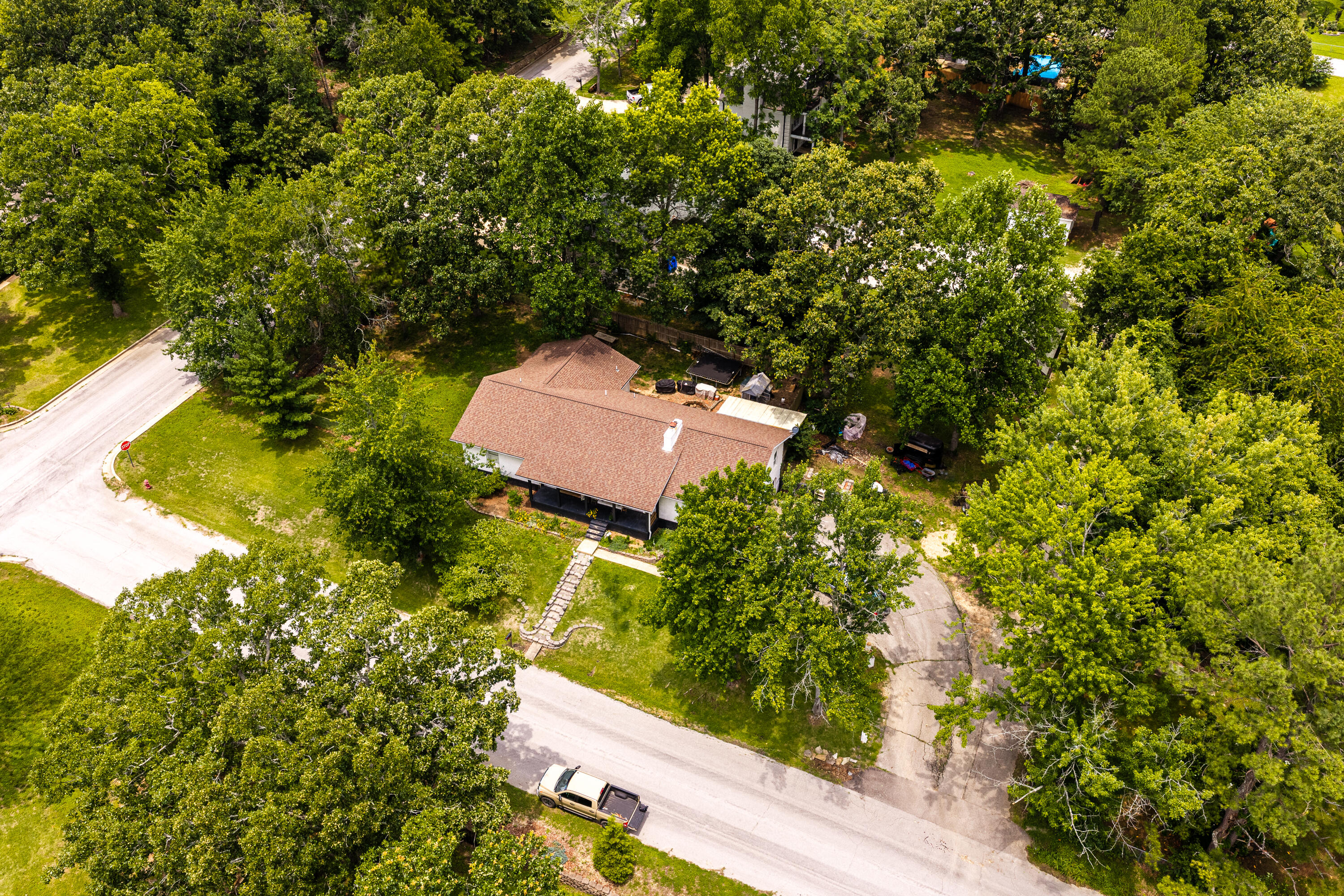 2002 Sycamore Drive