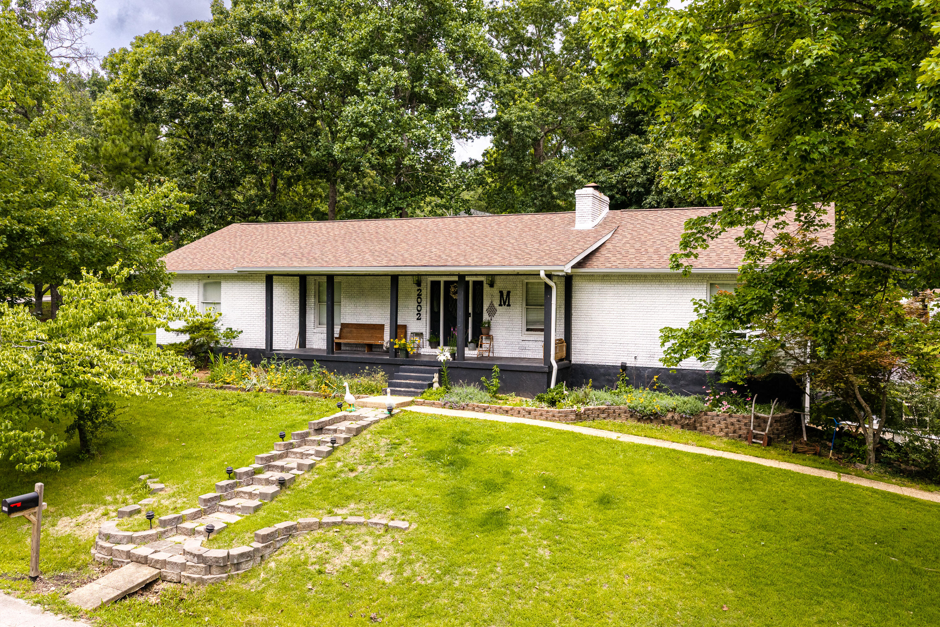 2002 Sycamore Drive